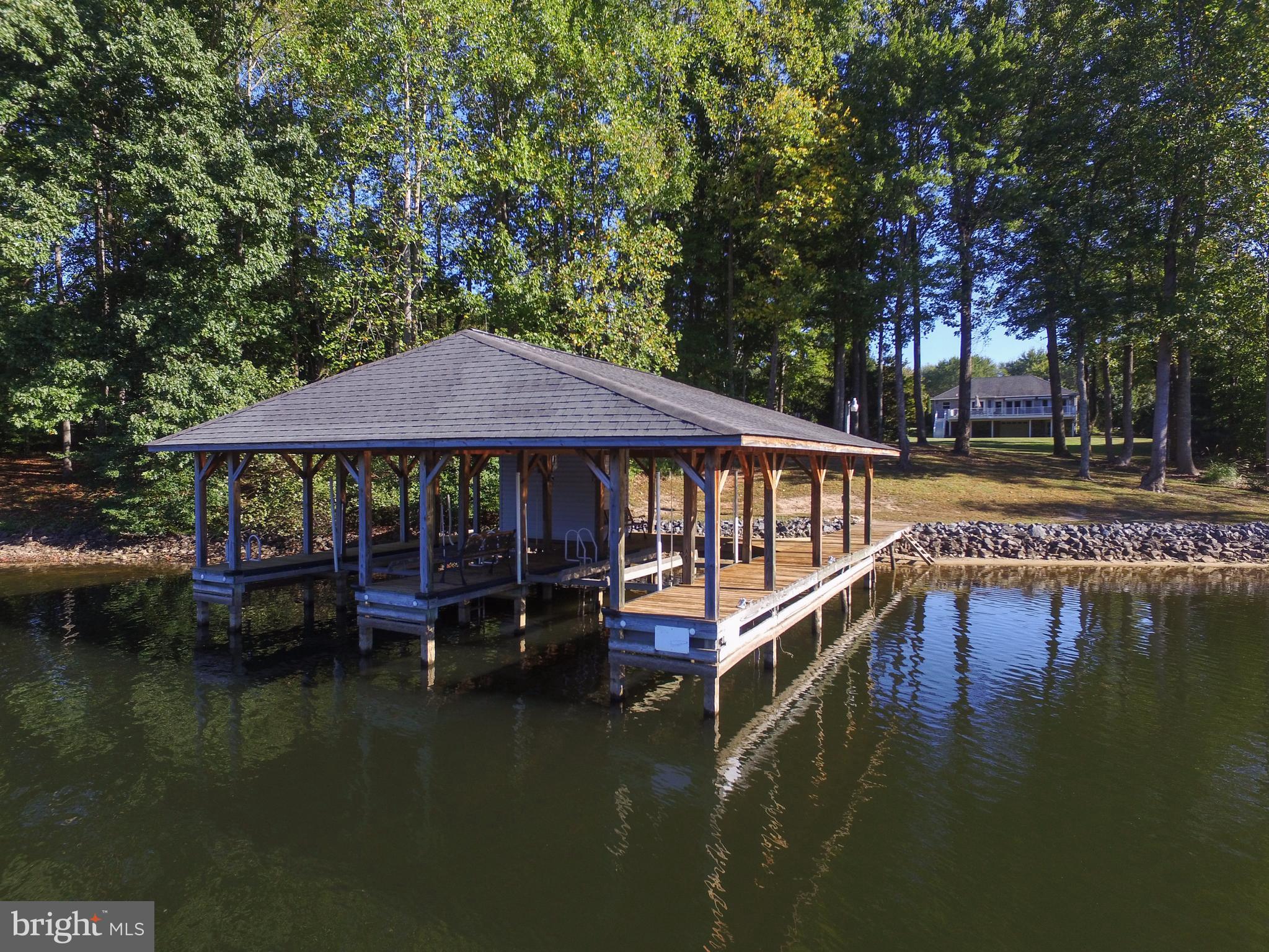 ASPEN HILL - Residential