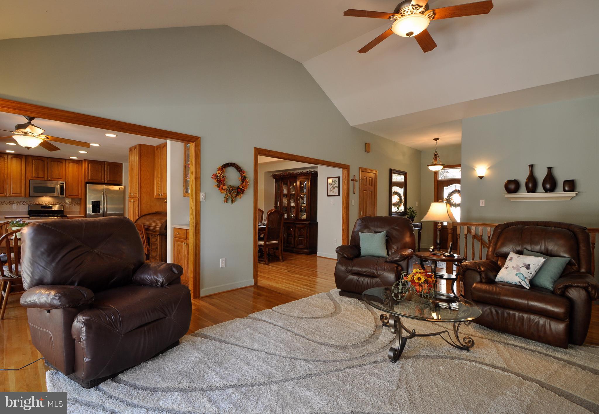 ASPEN HILL - Residential