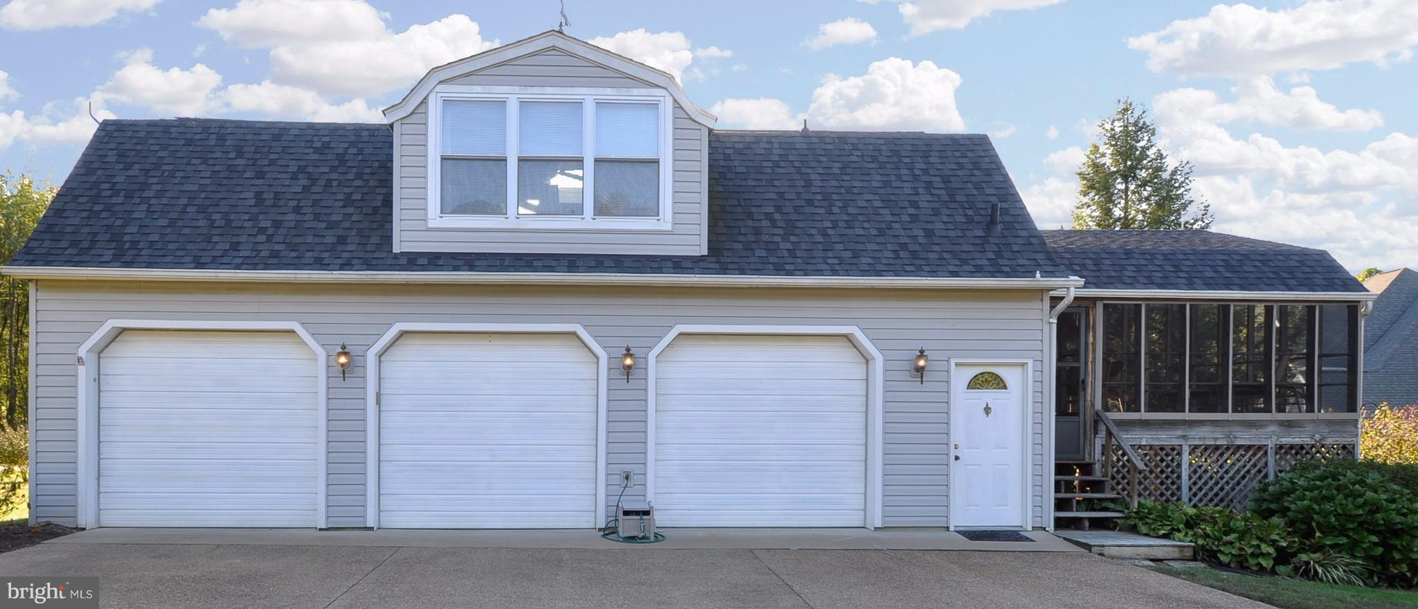 ASPEN HILL - Residential