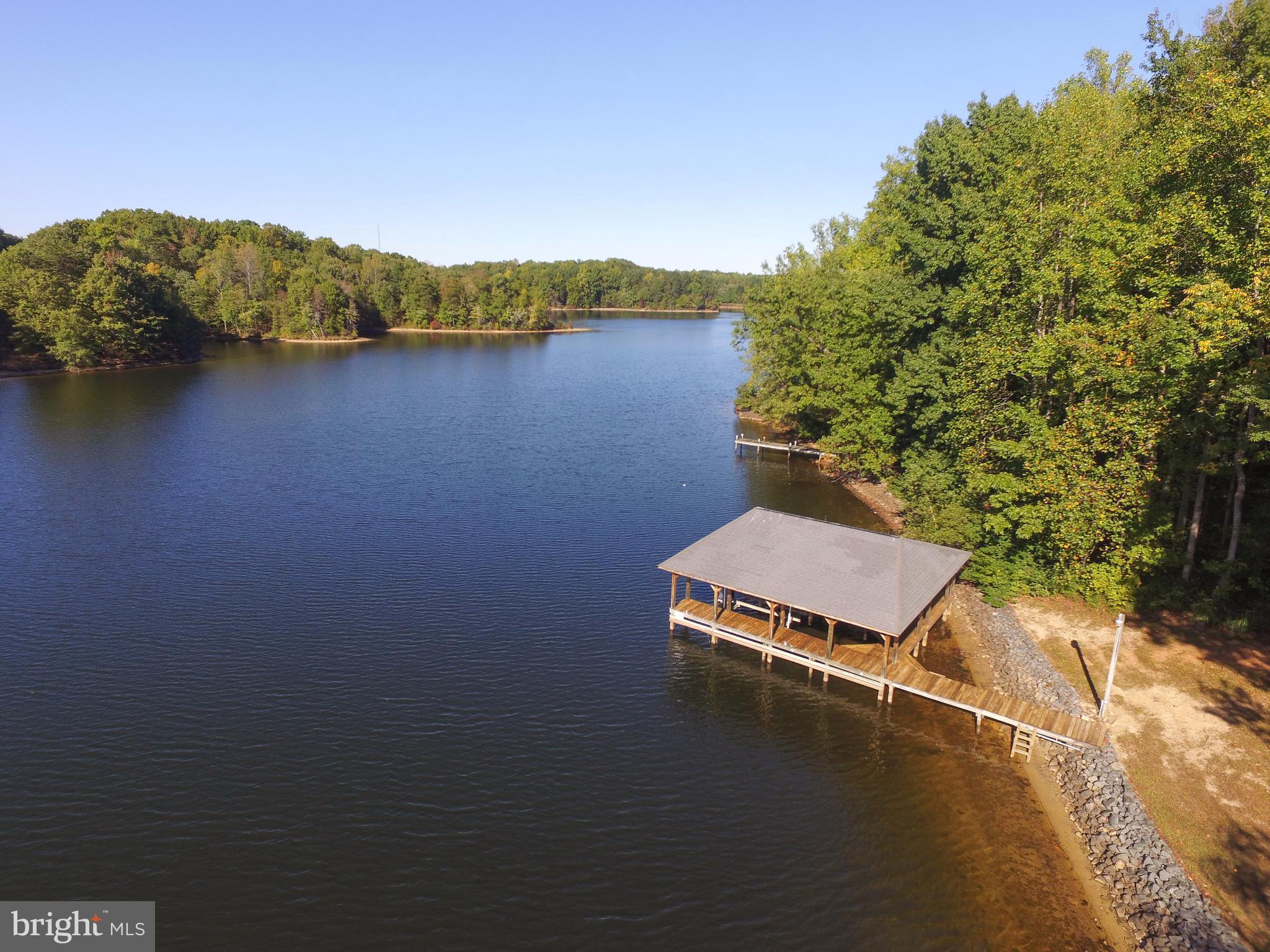 ASPEN HILL - Residential