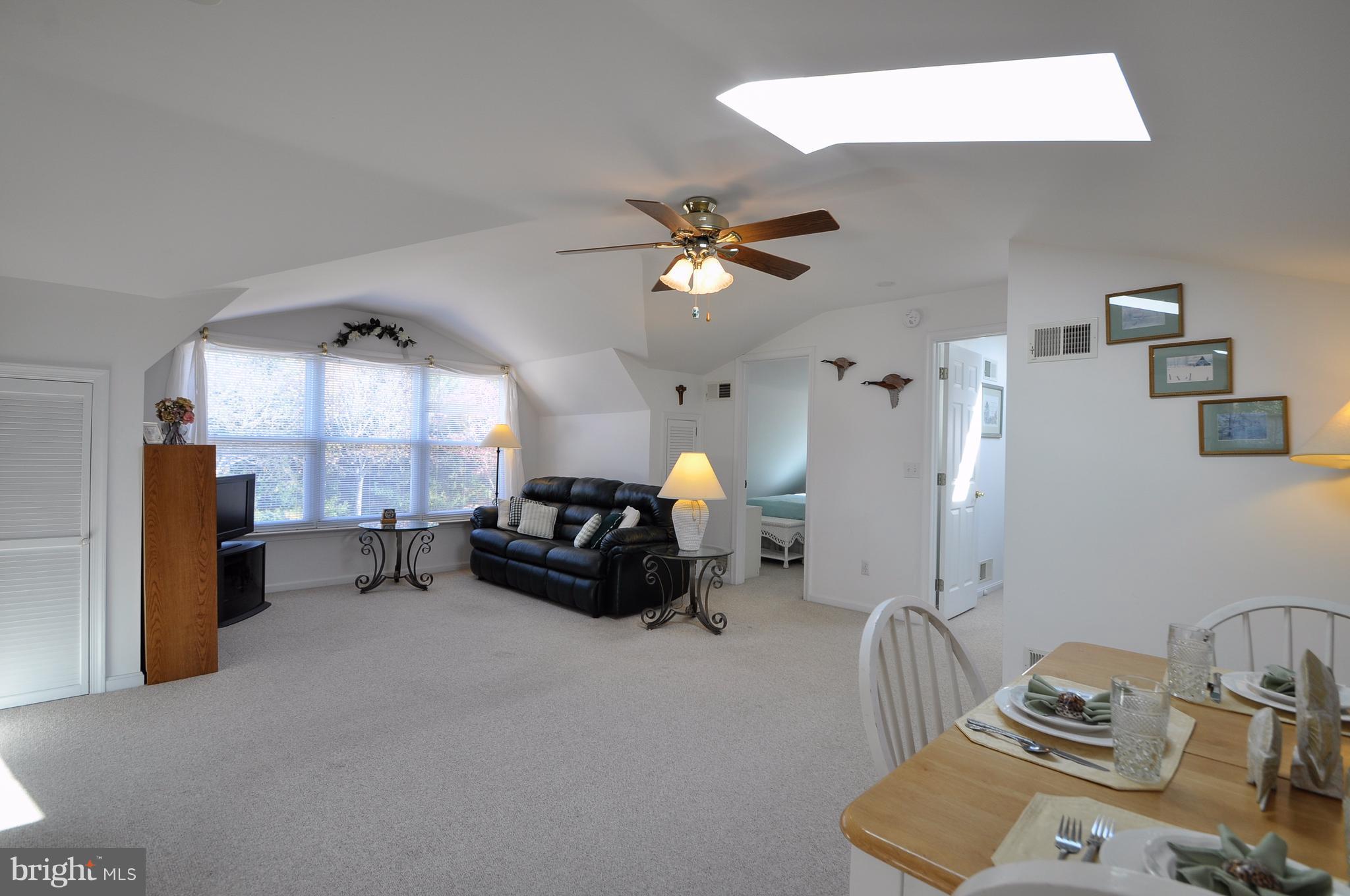 ASPEN HILL - Residential