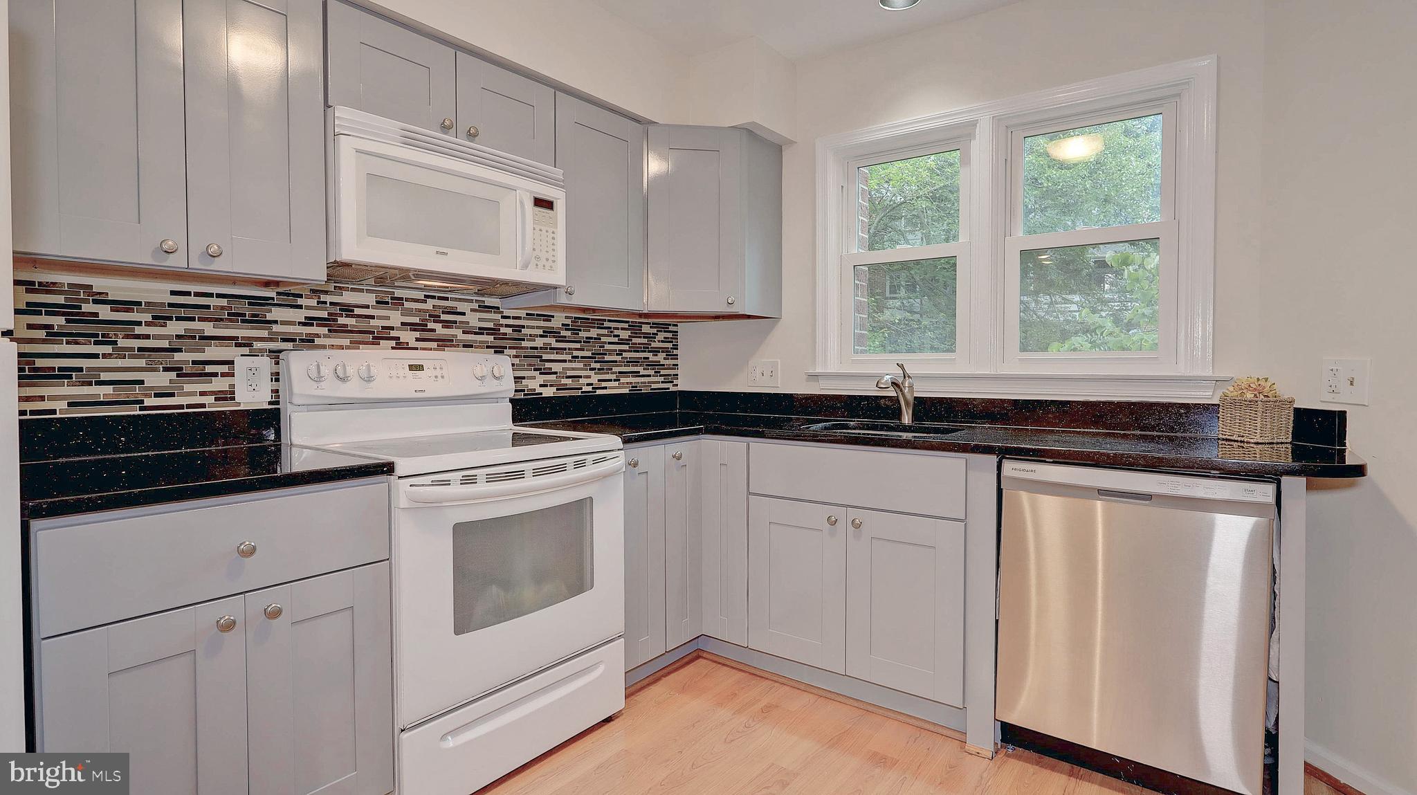 THE COVE - Residential Lease