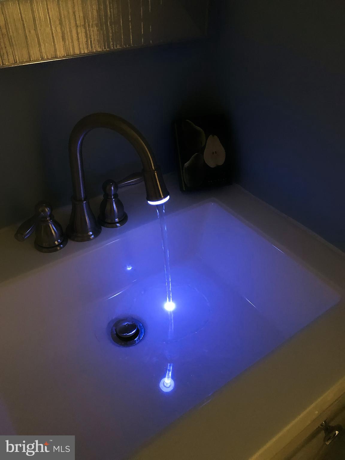 THE COVE - Residential Lease