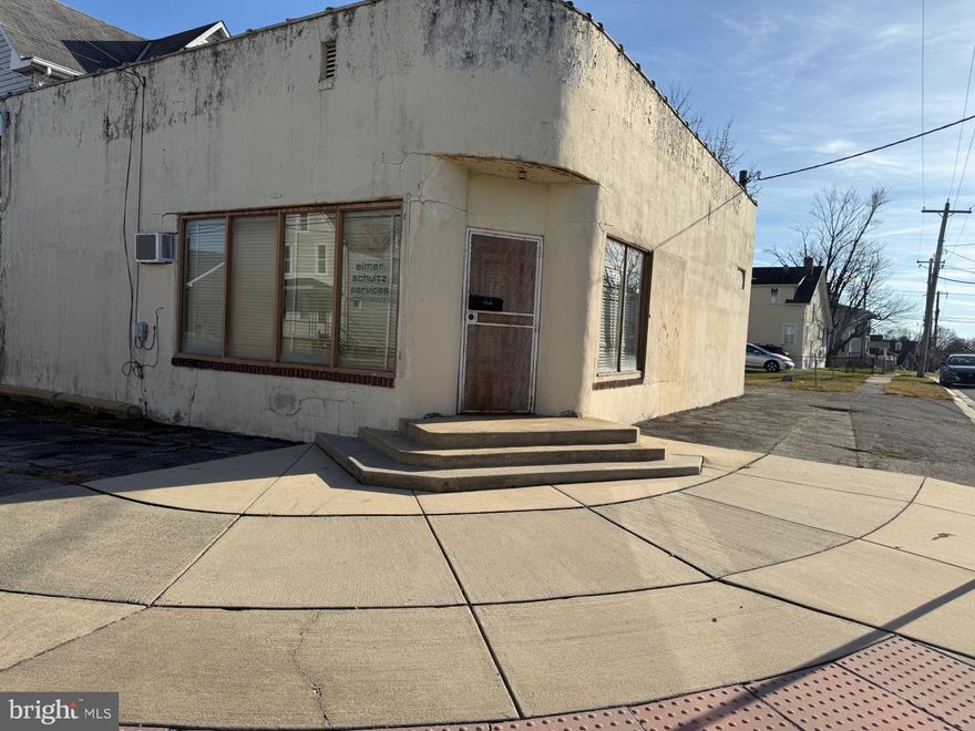 Positioned on a prominent corner in the well-traveled Richardson Park subdivision, this commercial building offers outstanding visibility and accessibility. The structure provides flexible interior space ideal for retail, office, or service-based operations. An on-site shed adds valuable additional storage, making the property even more functional for business needs. 
 
Whether you're an investor seeking a dependable location or a business owner looking to establish a presence in a strong local market, this property offers excellent potential.