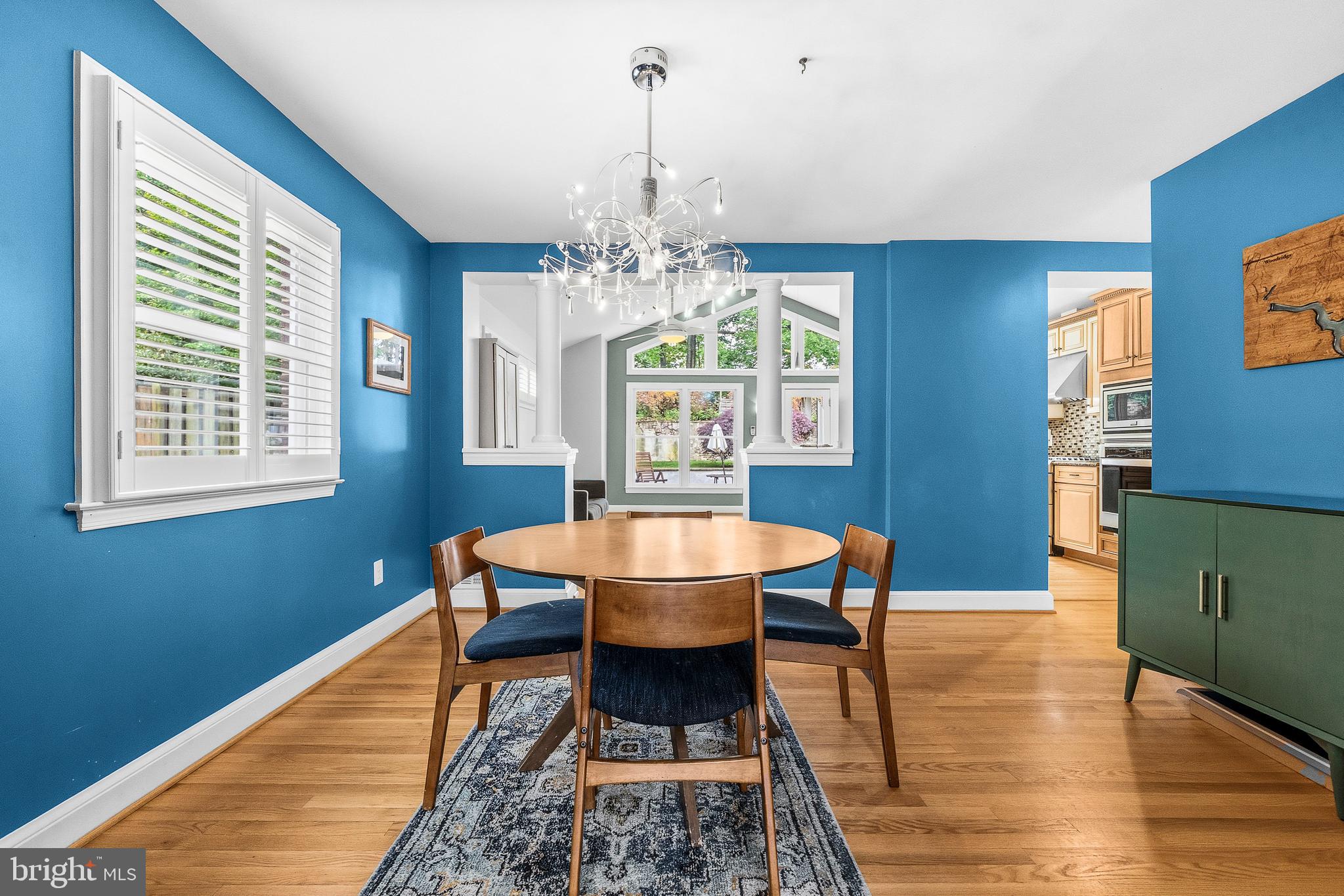 MADISON MANOR - Residential