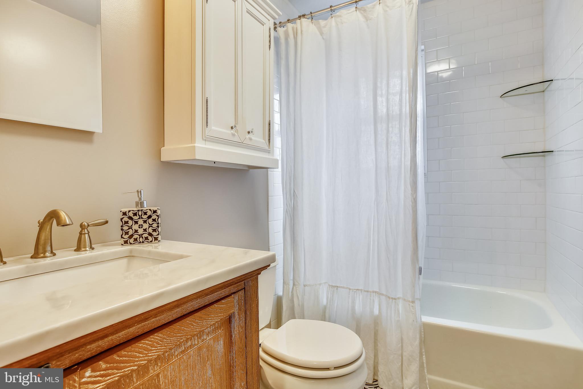 ROSEMONT - Residential