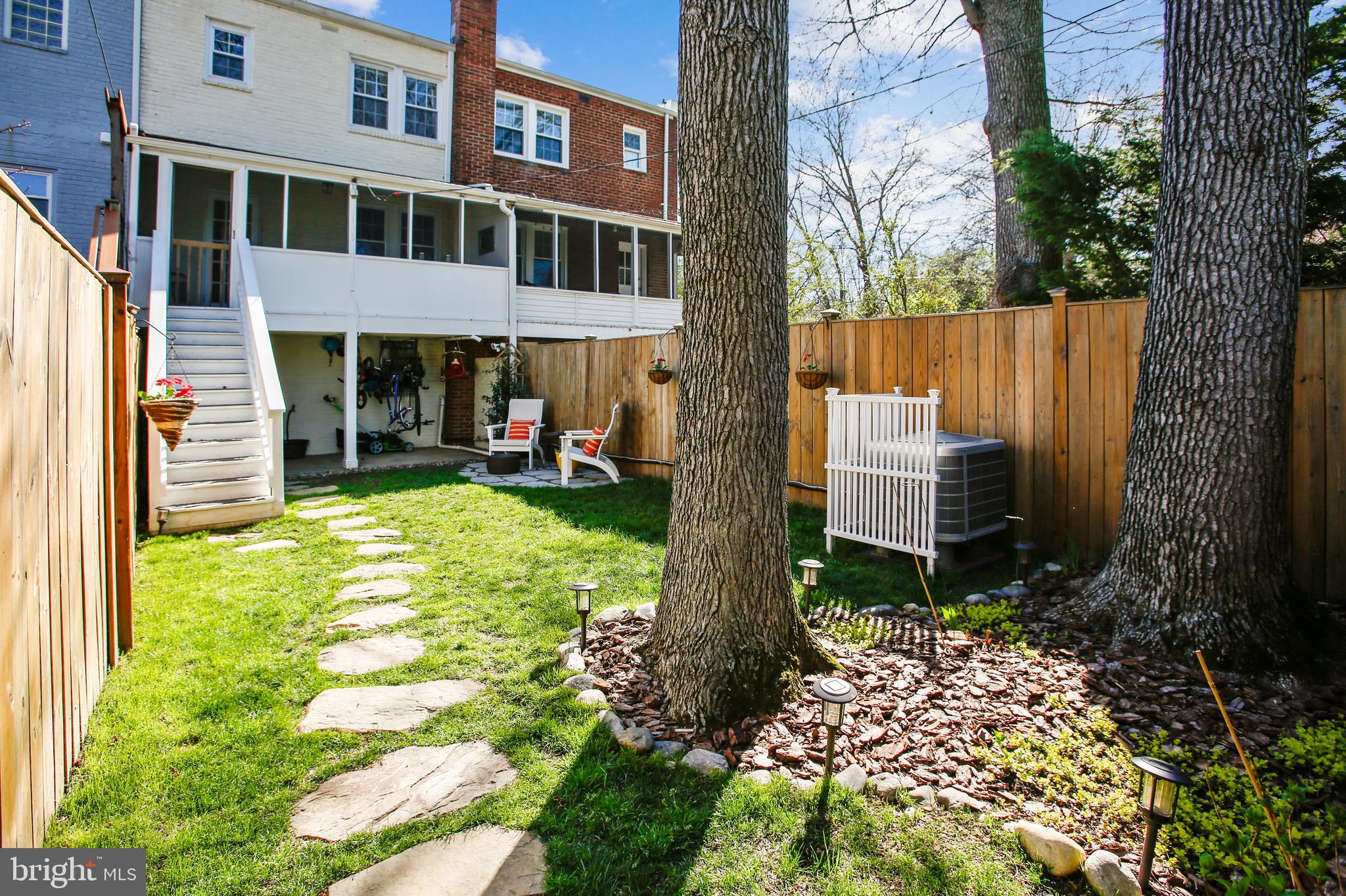 ROSEMONT - Residential