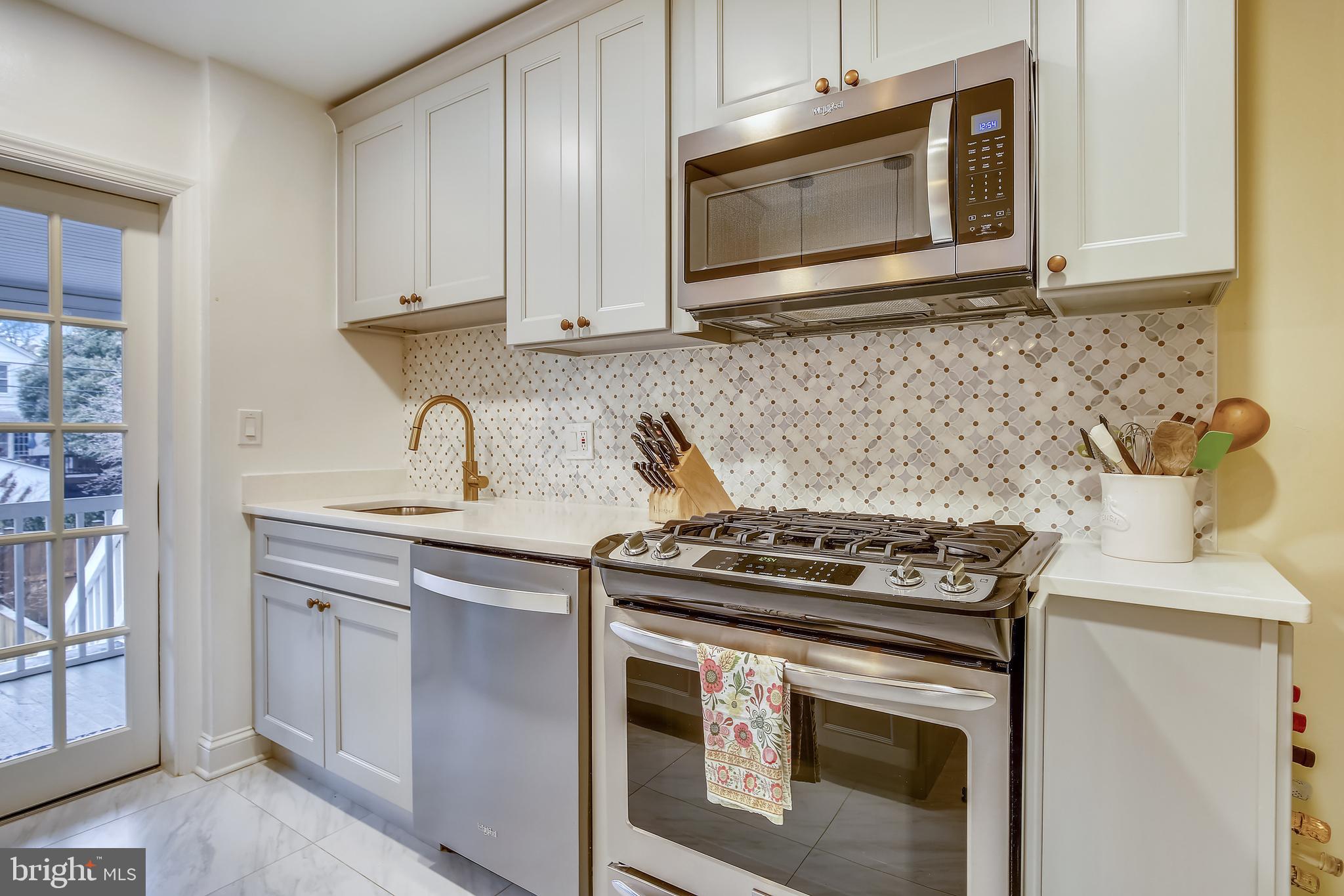 ROSEMONT - Residential