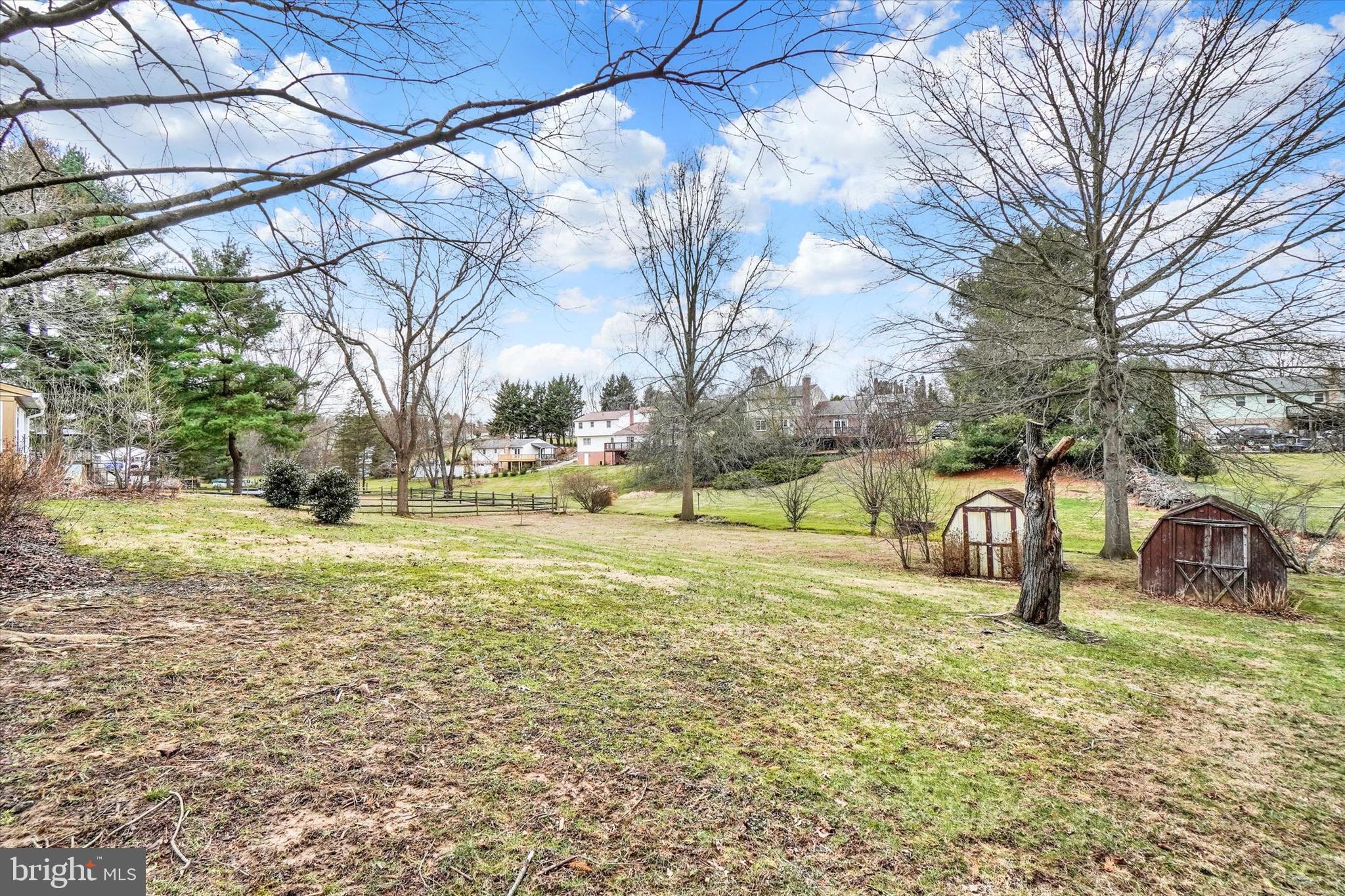 SLYDER ESTATES - Residential