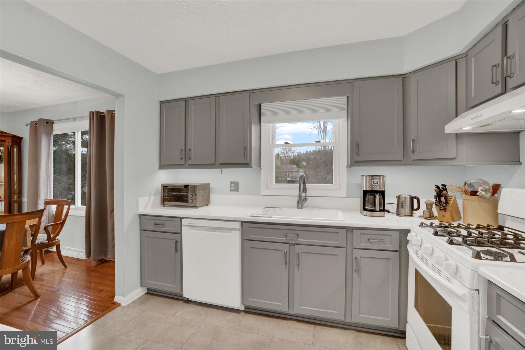 SLYDER ESTATES - Residential