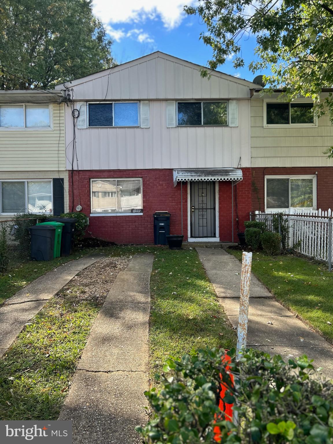 KENT VILLAGE - Residential