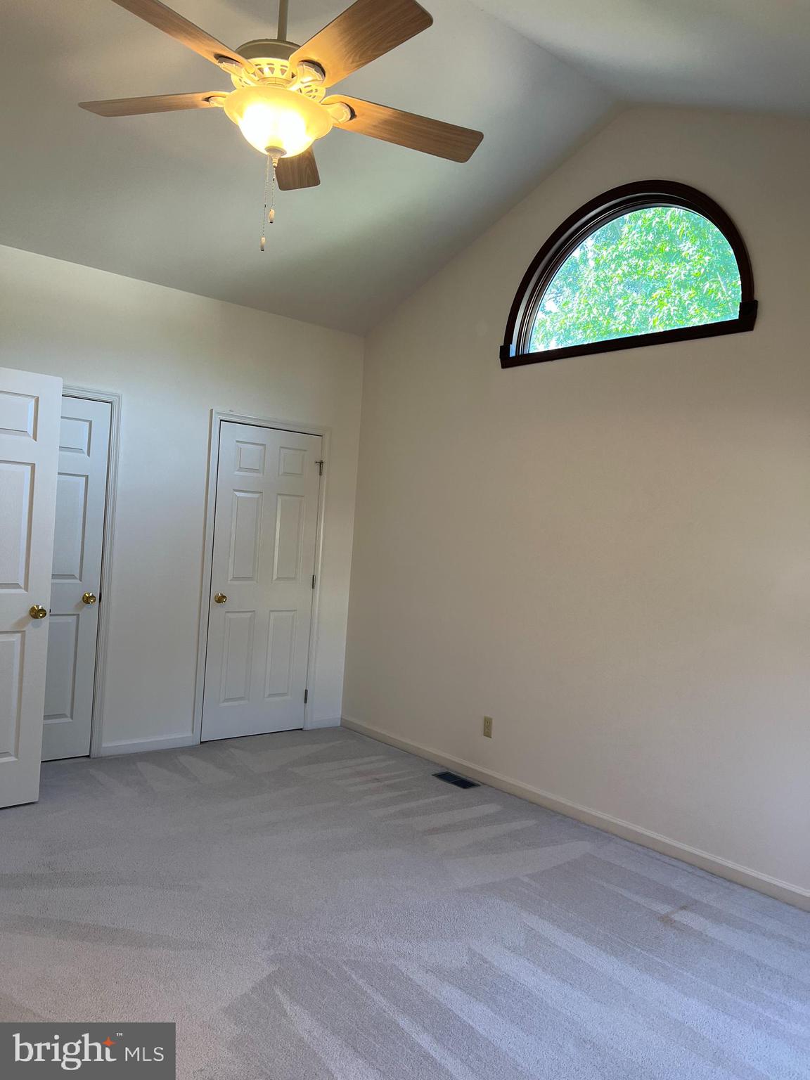 DOMINION FOREST - Residential Lease