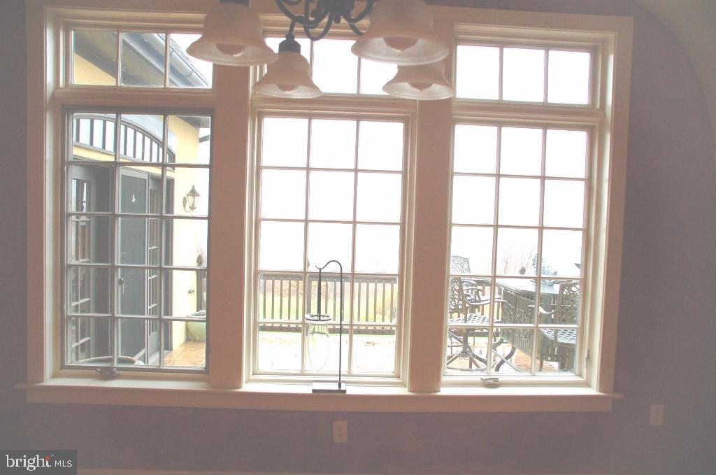 LAUXMONT FARMS - Residential