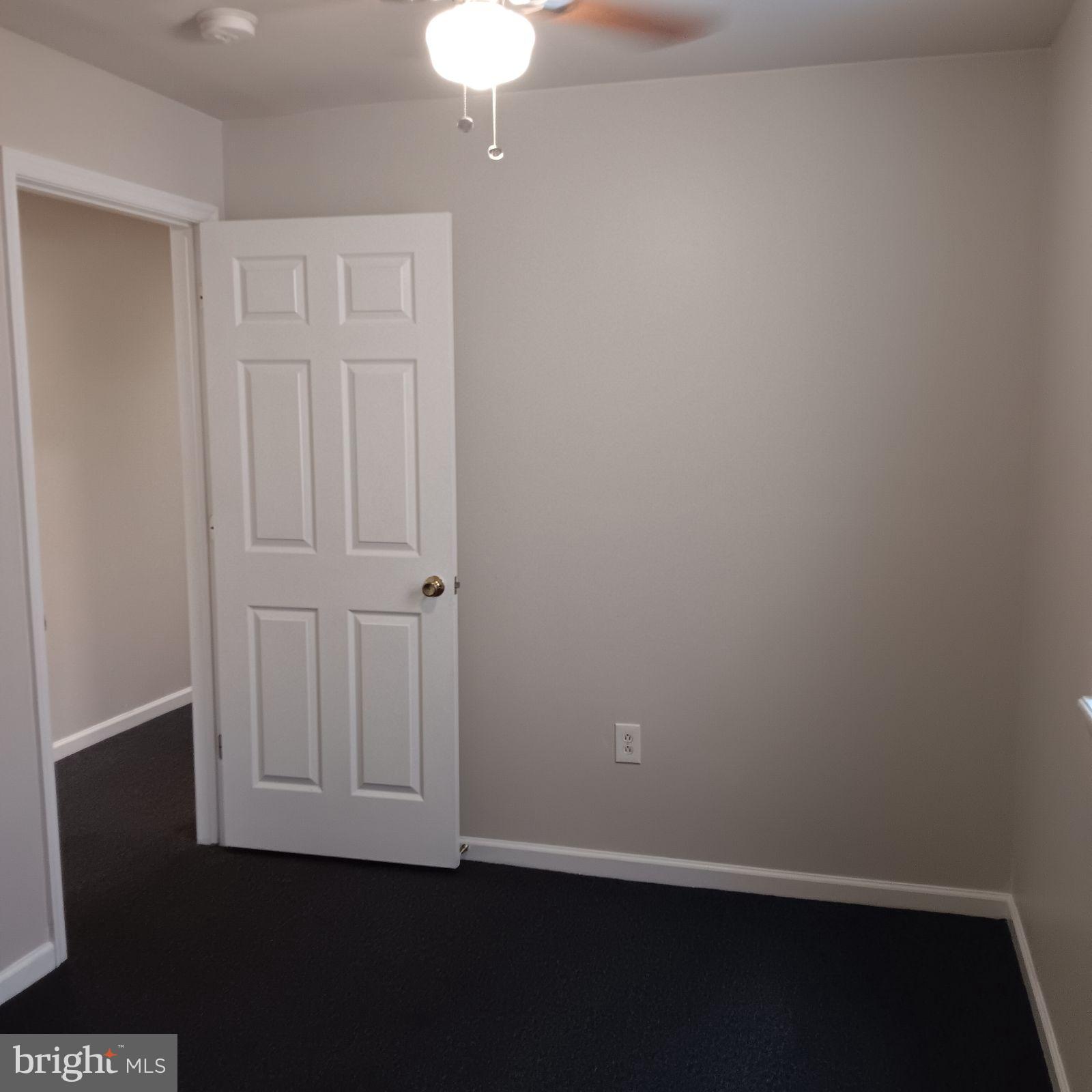 PHILADELPHIA (NORTH) - Residential Lease