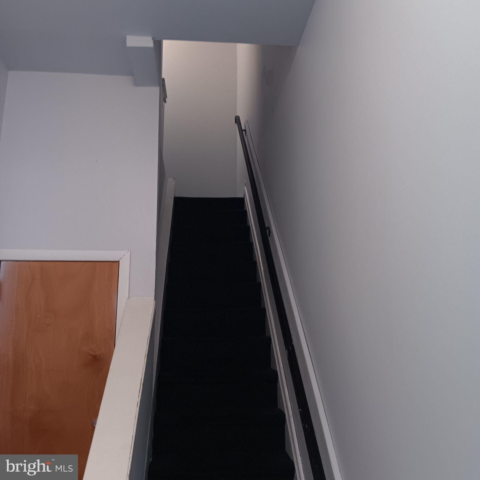 PHILADELPHIA (NORTH) - Residential Lease