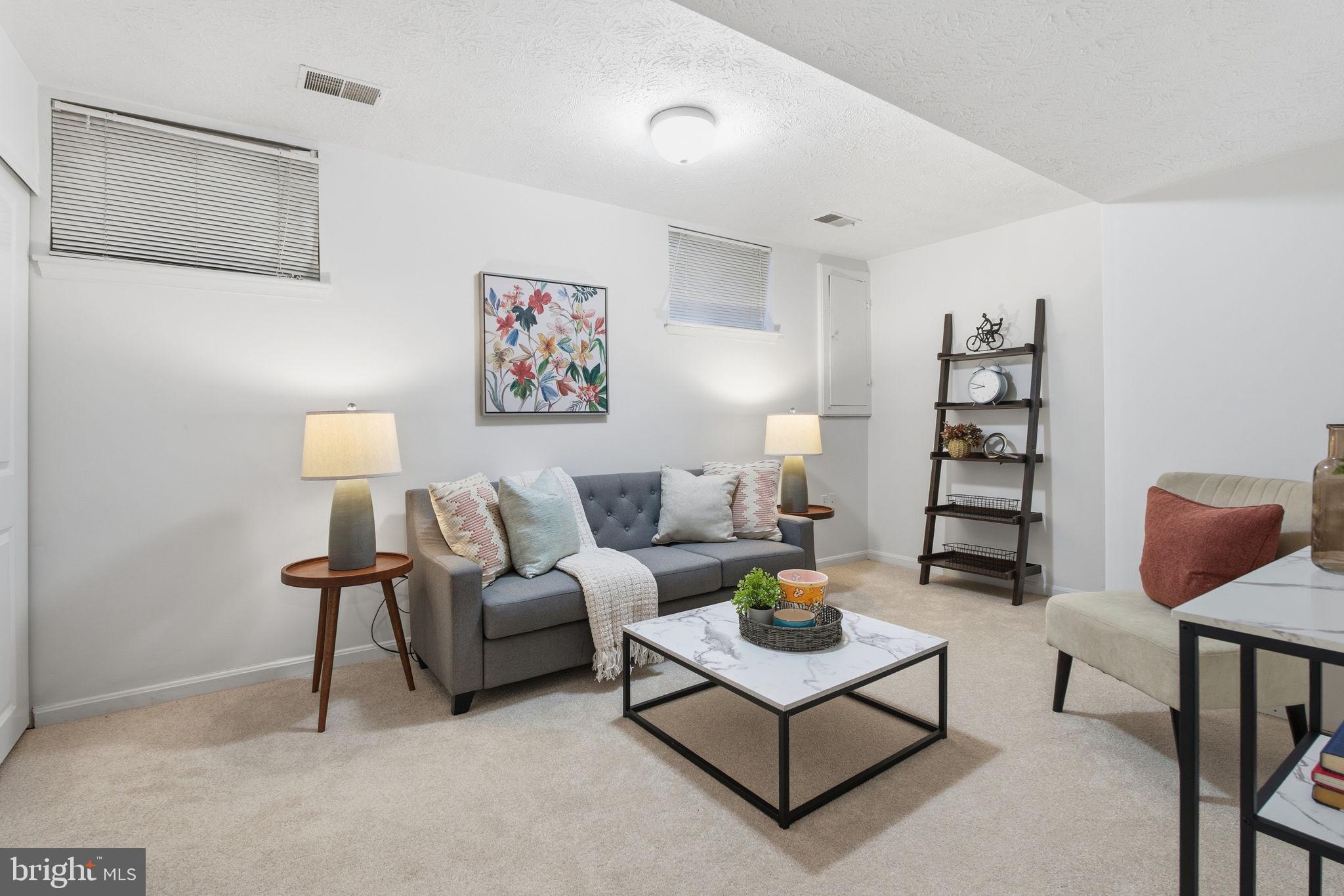 THE COLONY - Residential