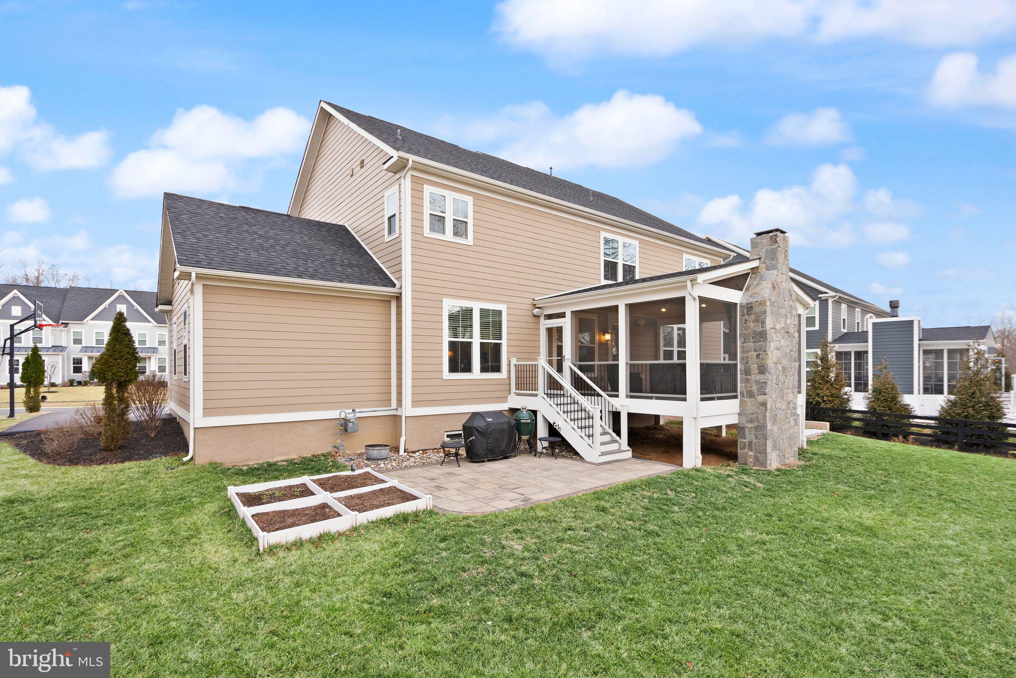 GREENS AT WILLOWSFORD - Residential