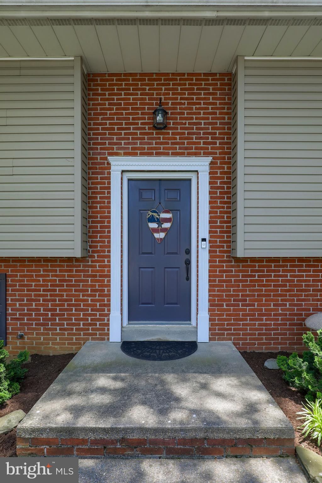 Photo of 85 MEADOW VIEW DR, LEOLA, PA 17540 (MLS # PALA2036070)