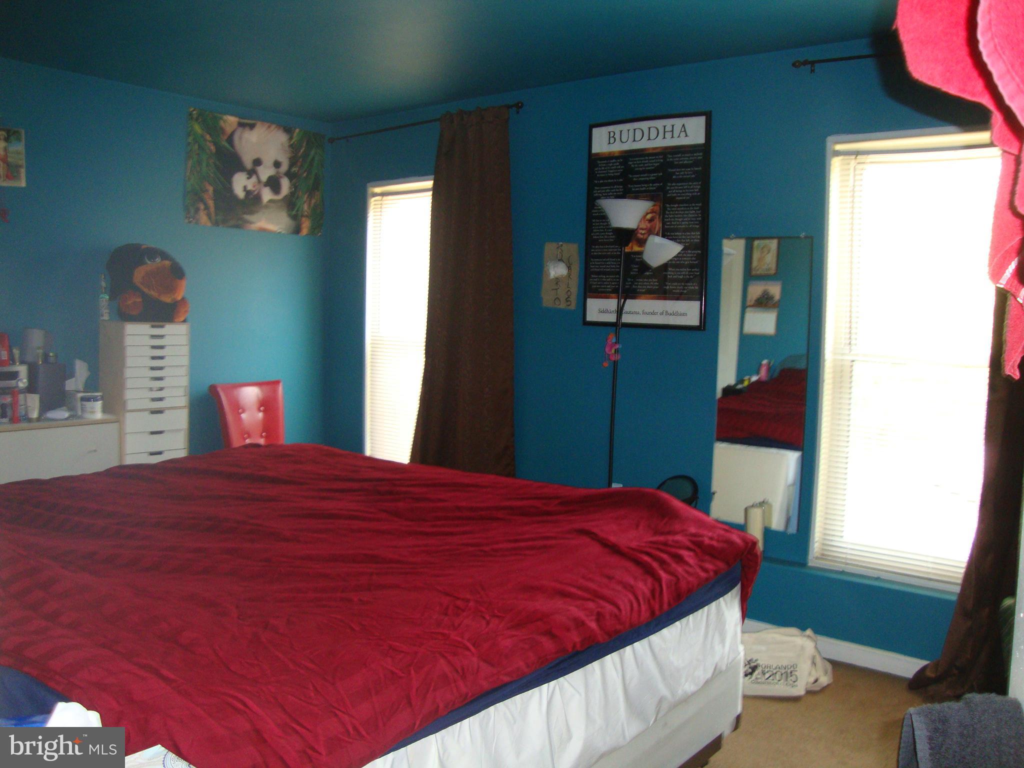 CANTERBURY SQUARE - Residential