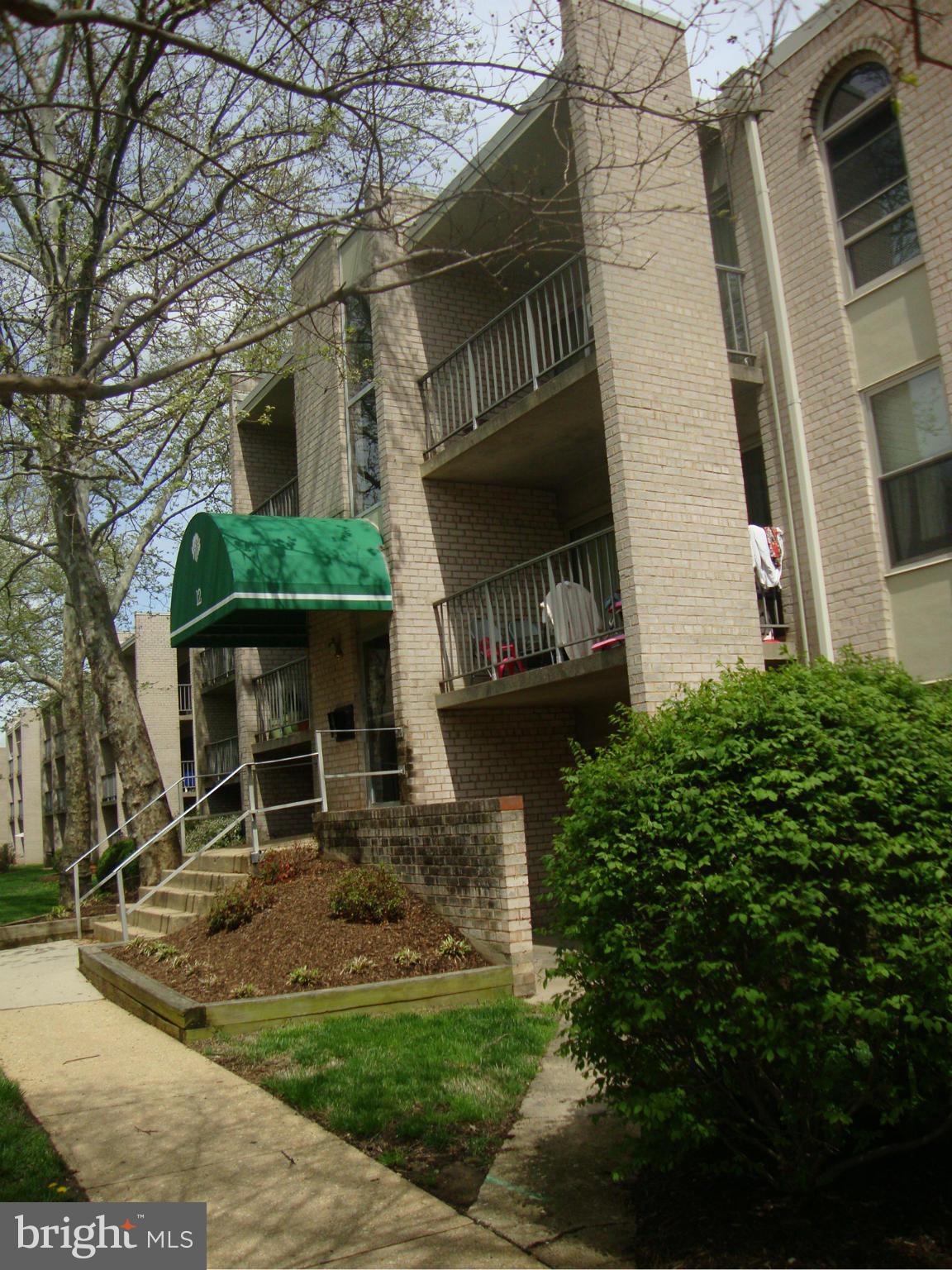 CANTERBURY SQUARE - Residential