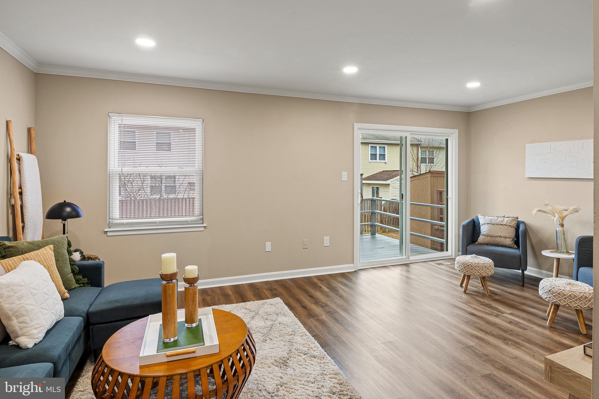 CROFTON MEADOWS - Residential