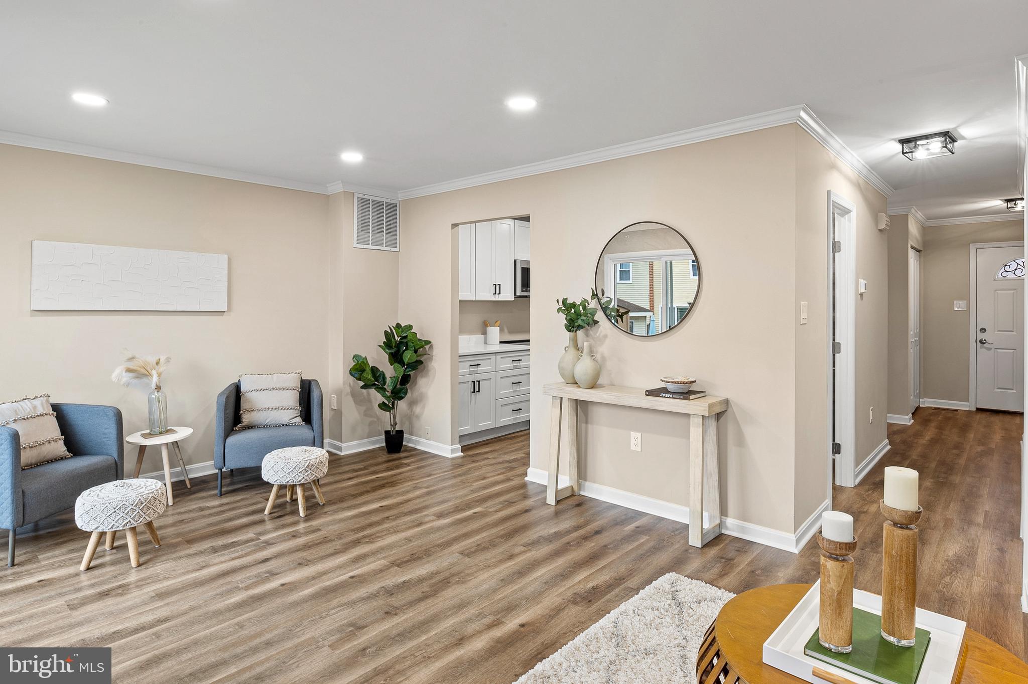 CROFTON MEADOWS - Residential