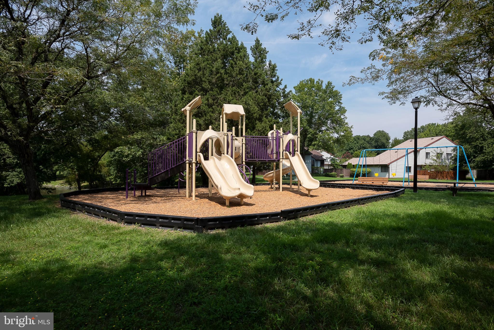 CROFTON MEADOWS - Residential