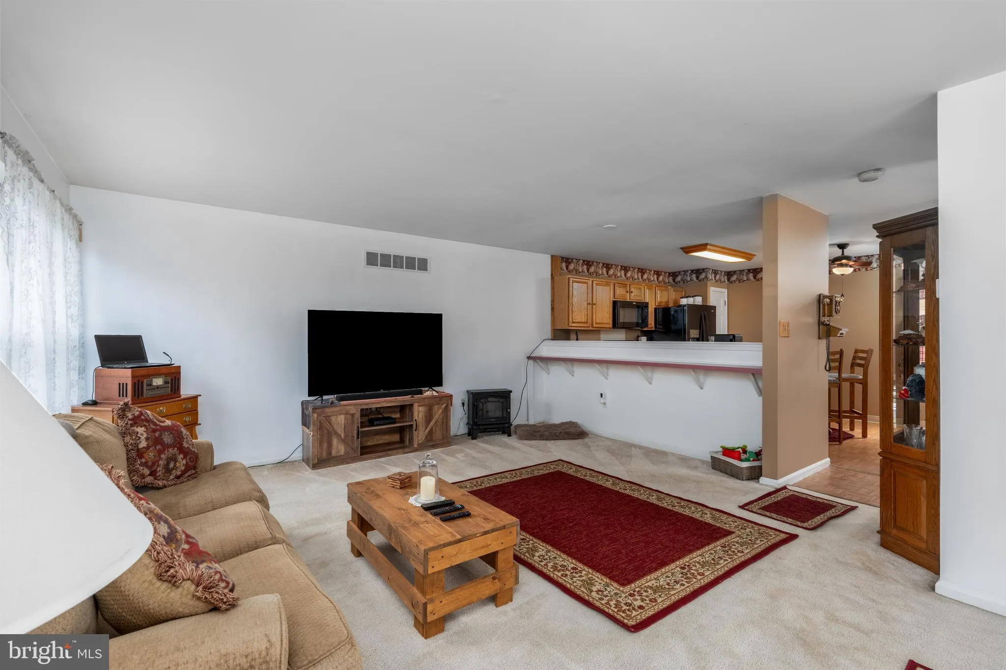 Bear, Delaware 19701, United States, 3 Bedrooms Bedrooms, ,2 BathroomsBathrooms,Residential,Active,32923