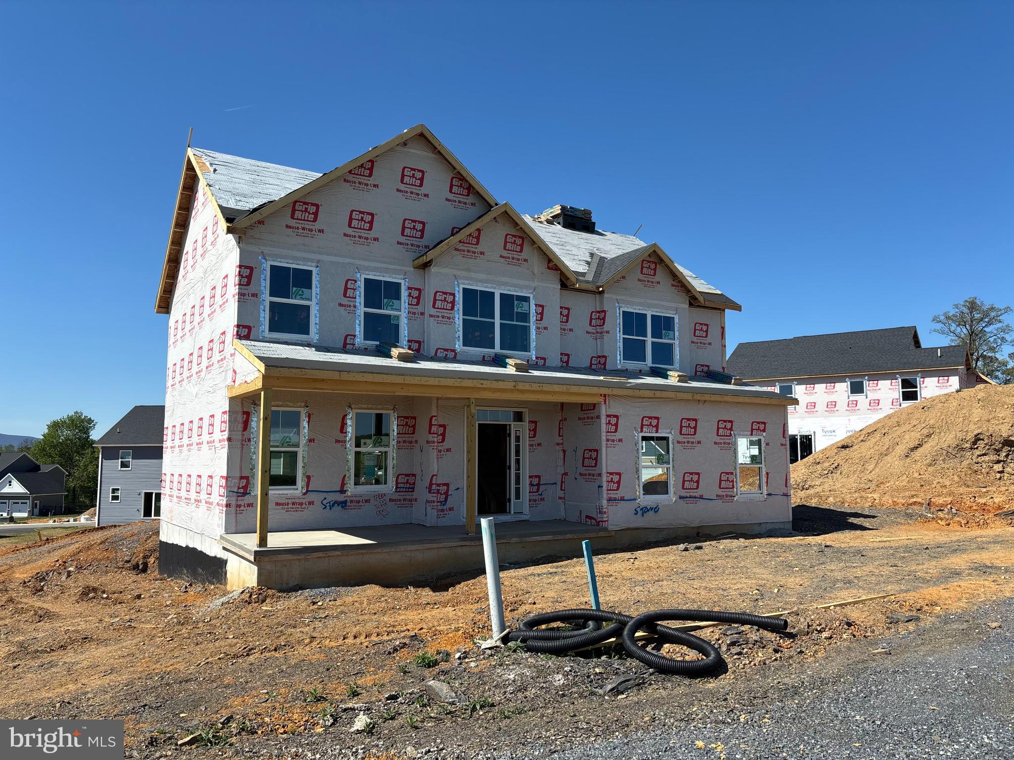 GRAND POINT CROSSING - Residential