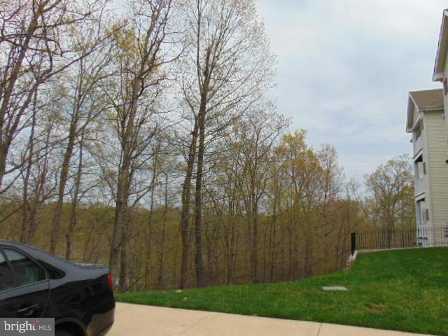 RUSSETT - Residential