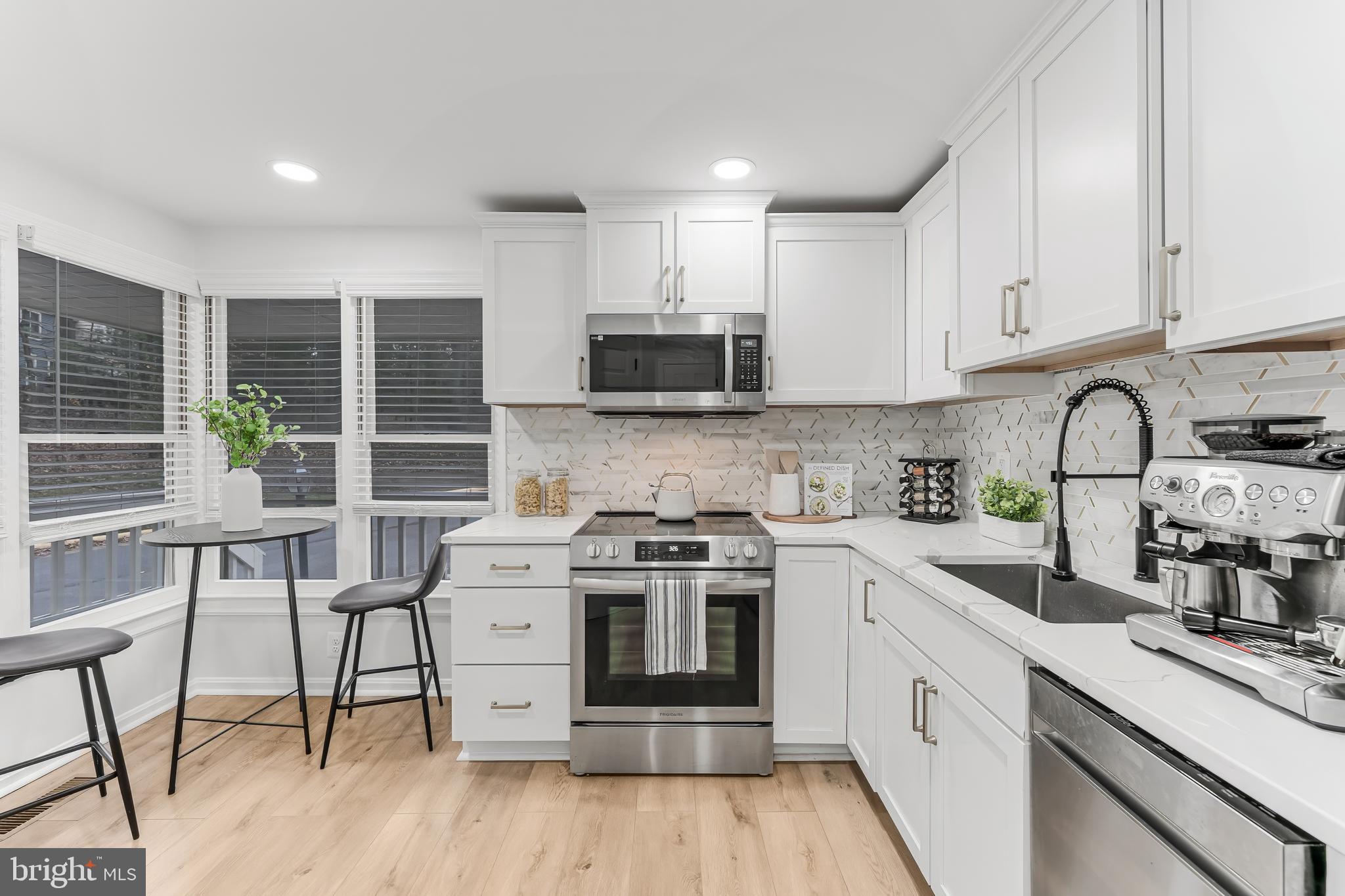 2180 WHISPERWOOD GLEN LANE