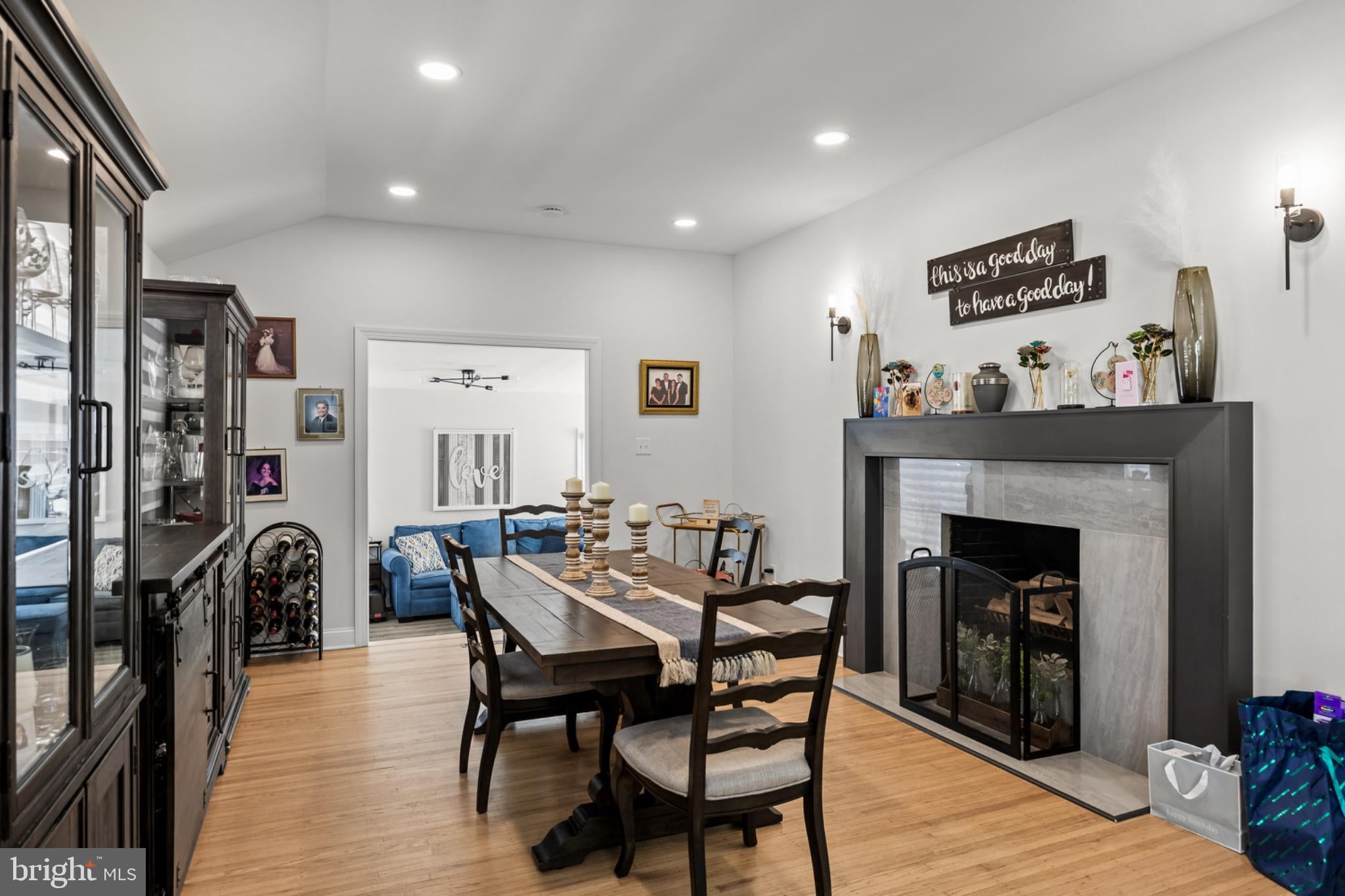 205 BARCLAY LANE