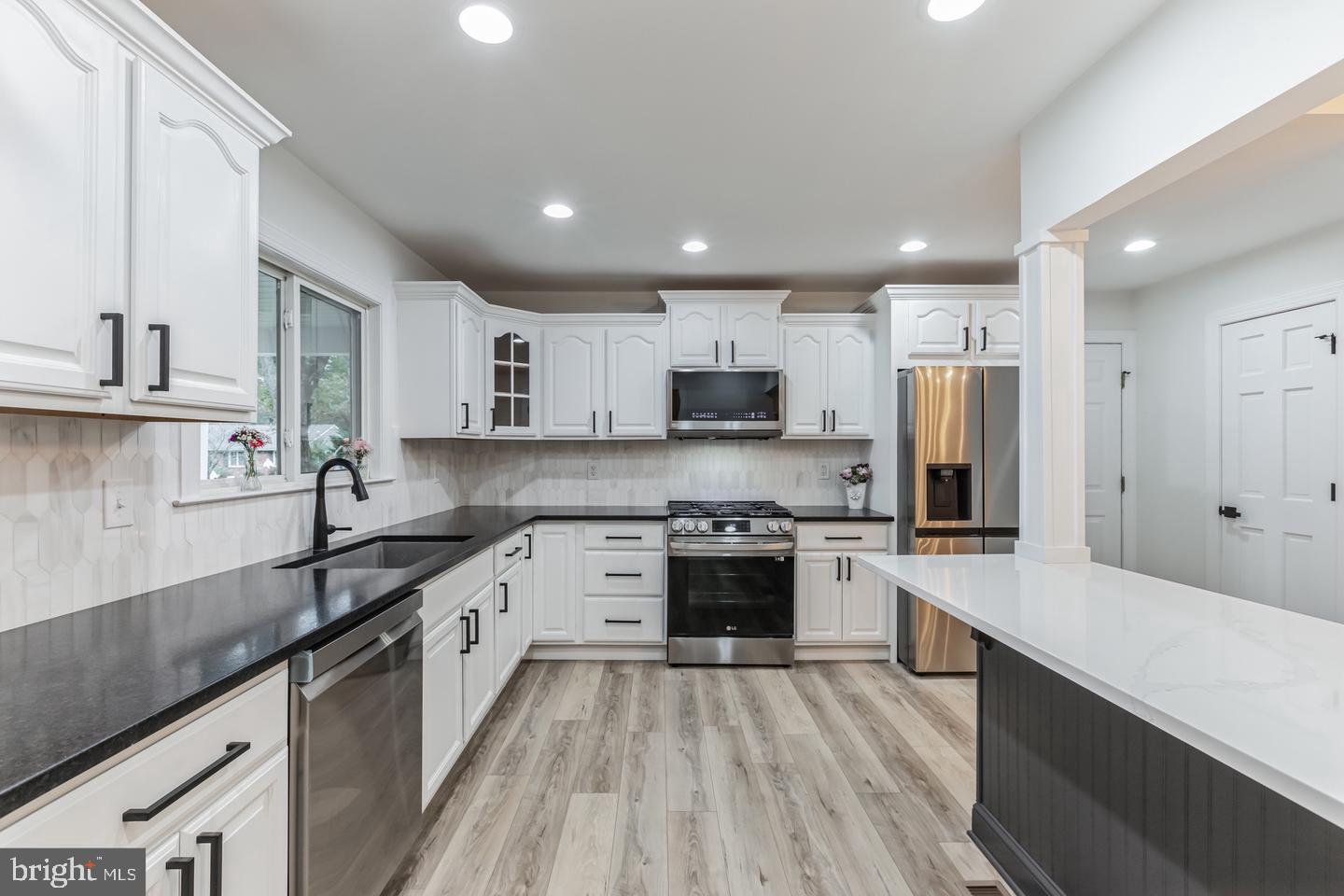 205 BARCLAY LANE