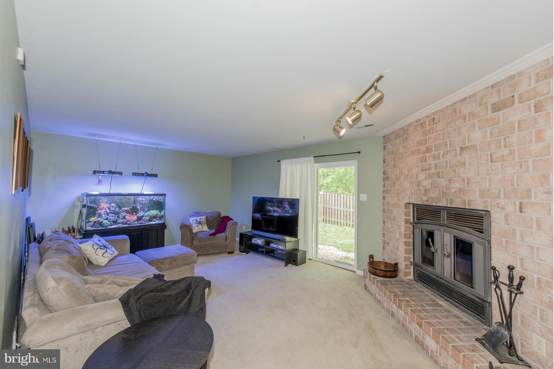 HICKORY RIDGE - Residential Lease