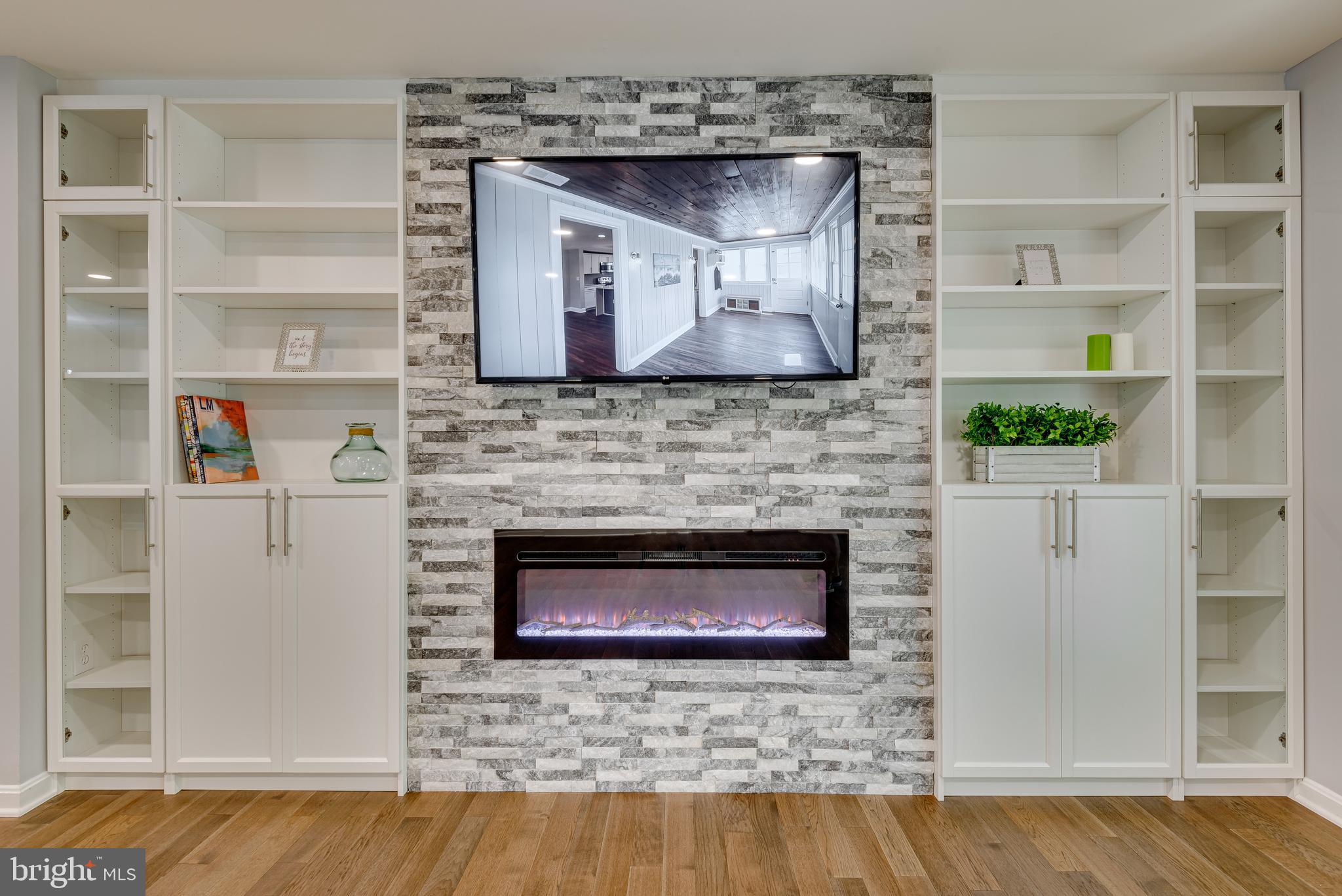 KEENE MILL VILLAGE - Residential