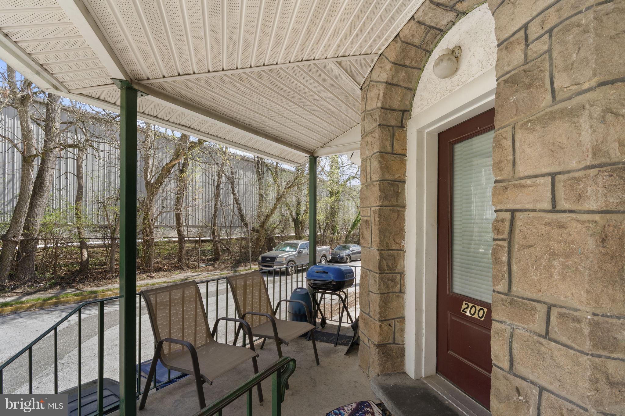 AMBLER - Commercial Sale