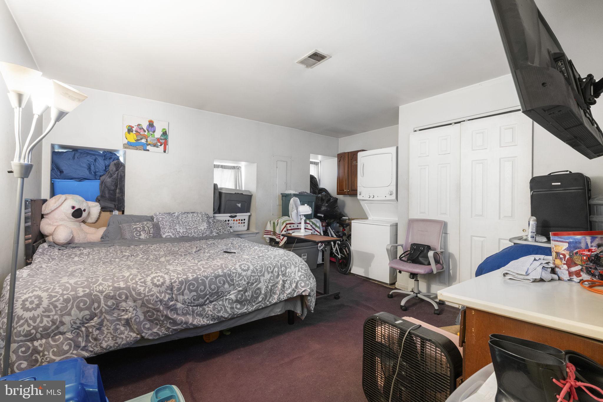 AMBLER - Commercial Sale