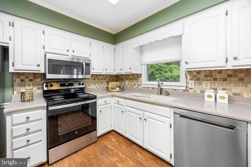 ELLEGOOD ESTATES - Residential