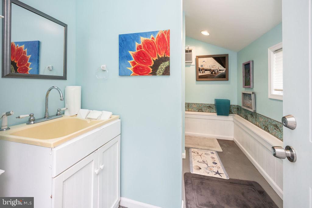ELLEGOOD ESTATES - Residential