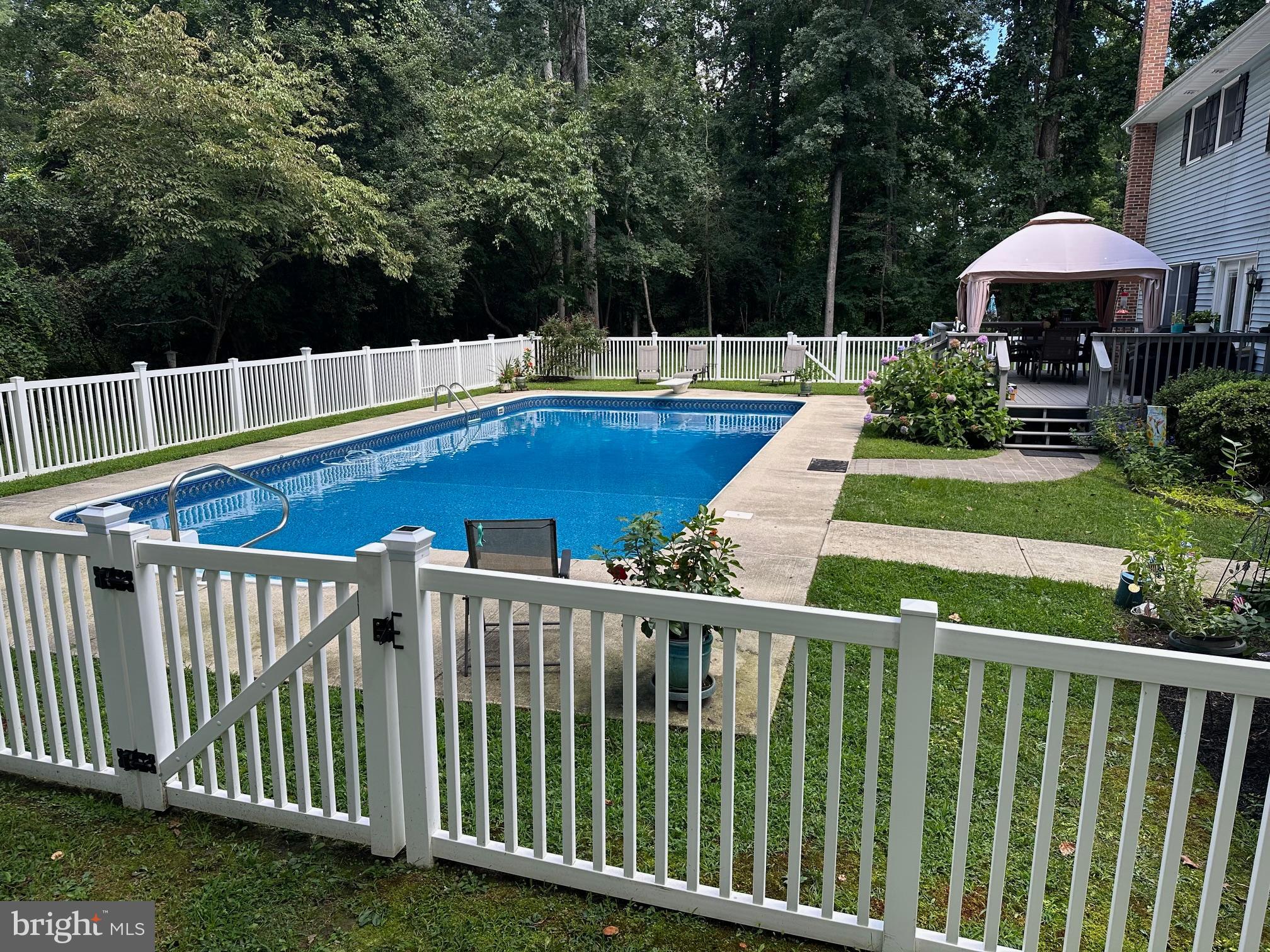 ELLEGOOD ESTATES - Residential