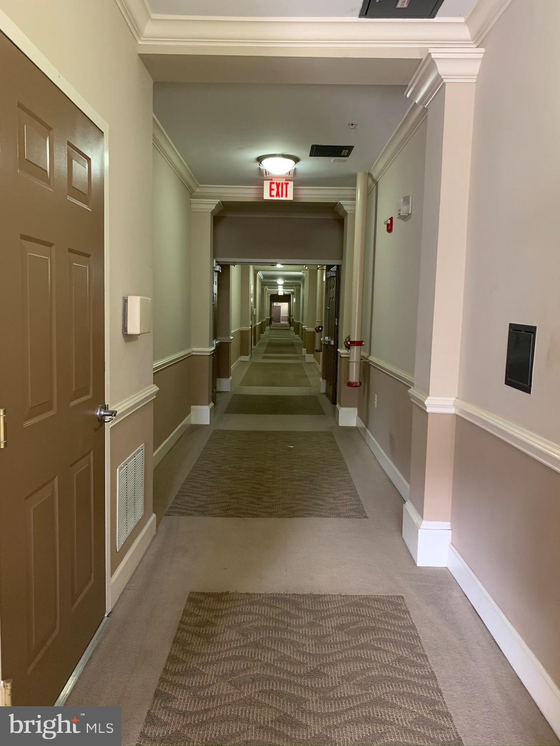 CHANTILLY PARK - Residential Lease