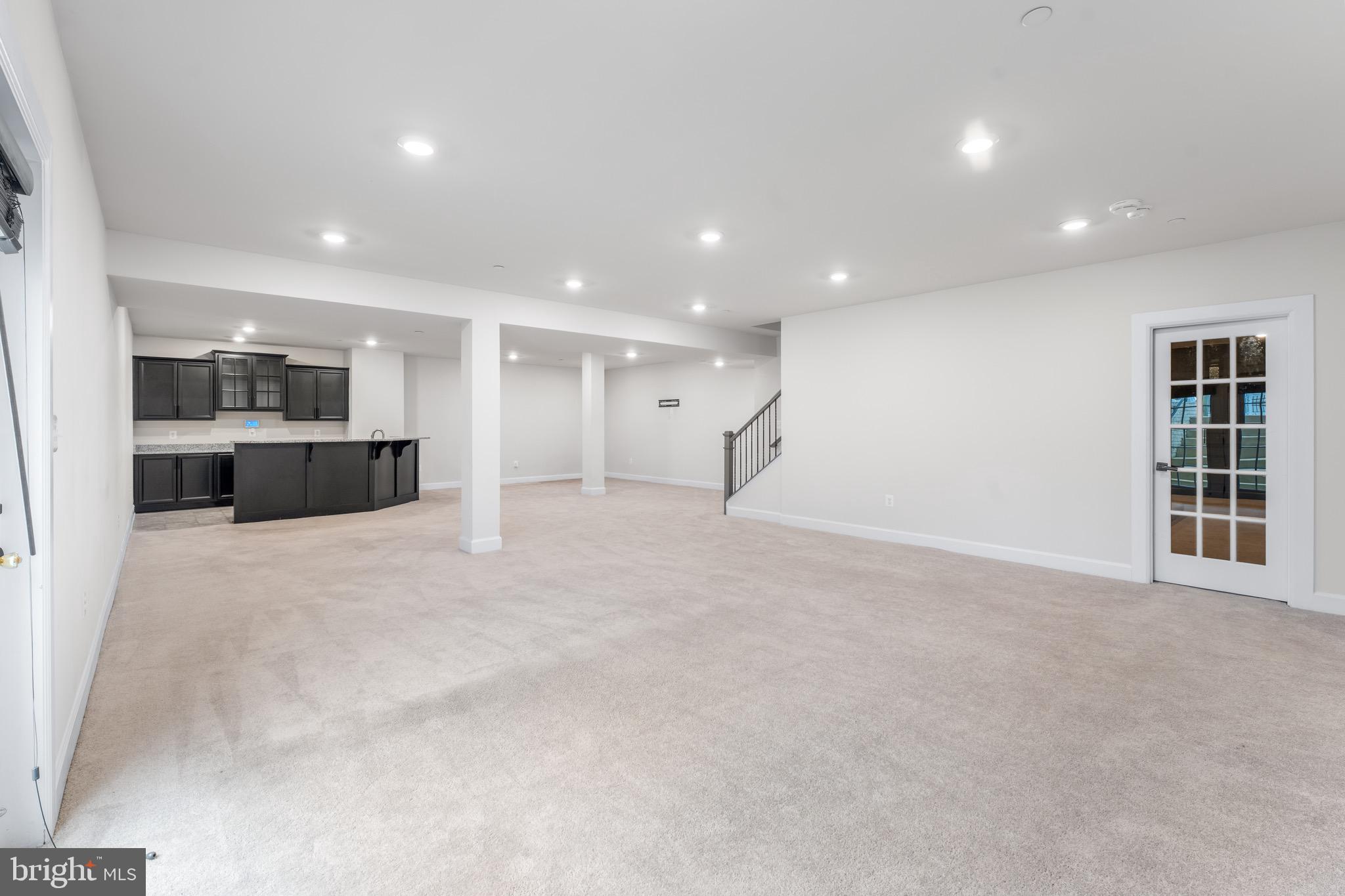 OAK CREEK CLUB - Residential