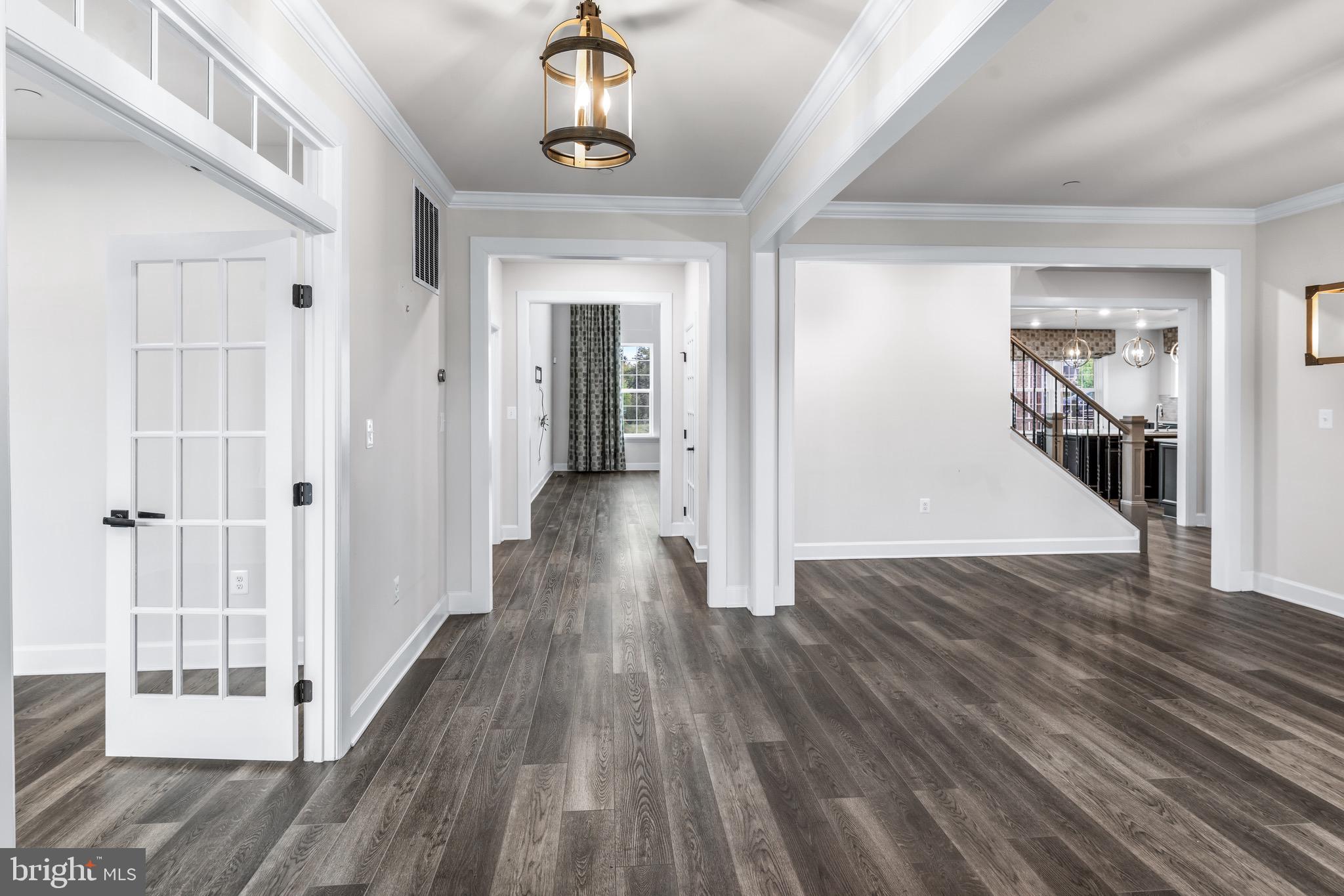 OAK CREEK CLUB - Residential