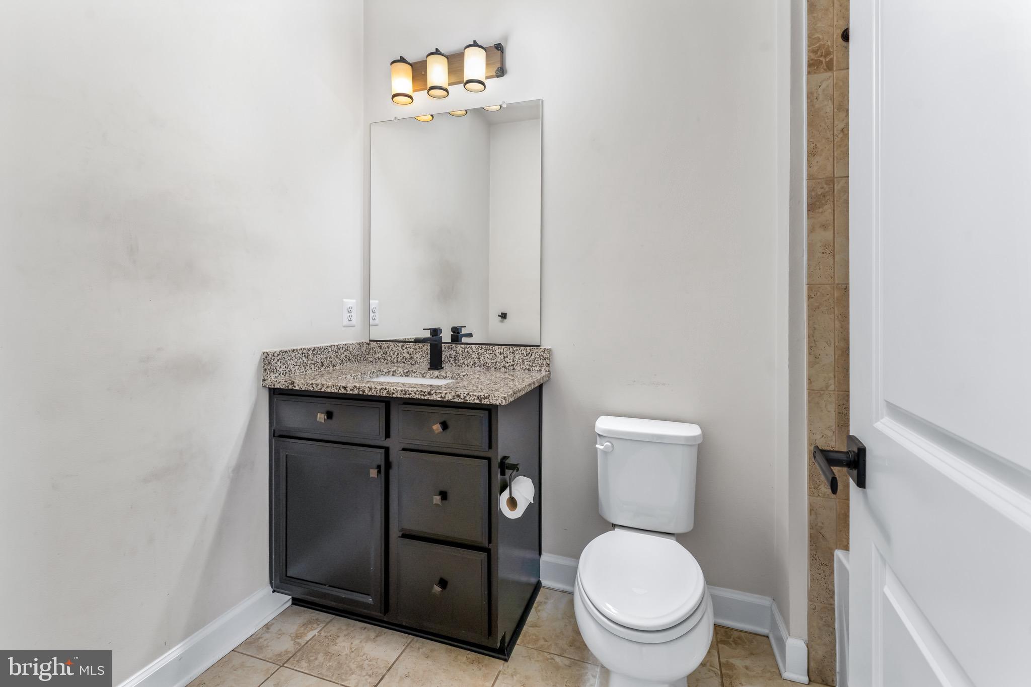 OAK CREEK CLUB - Residential