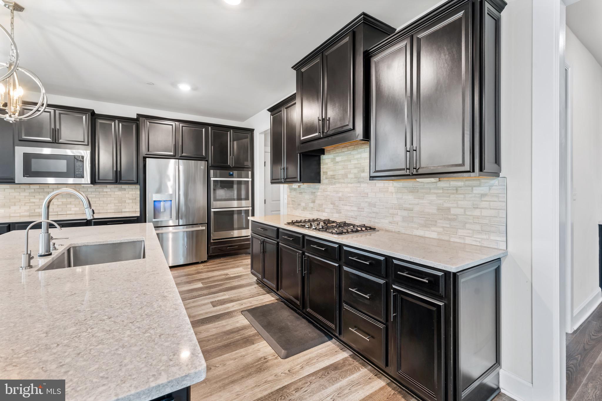 OAK CREEK CLUB - Residential
