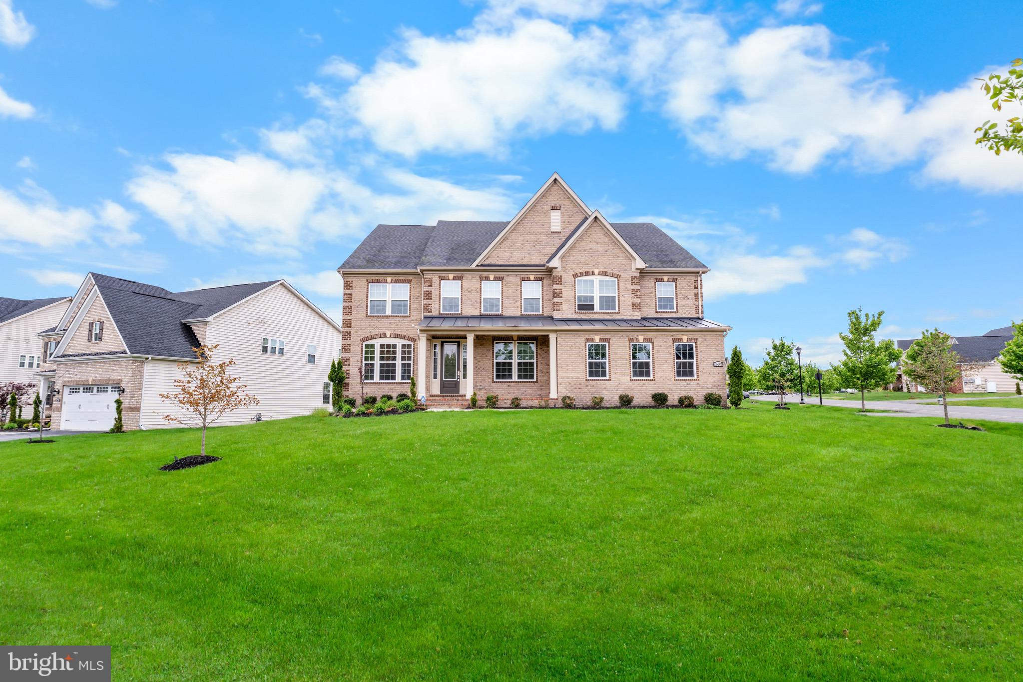 OAK CREEK CLUB - Residential