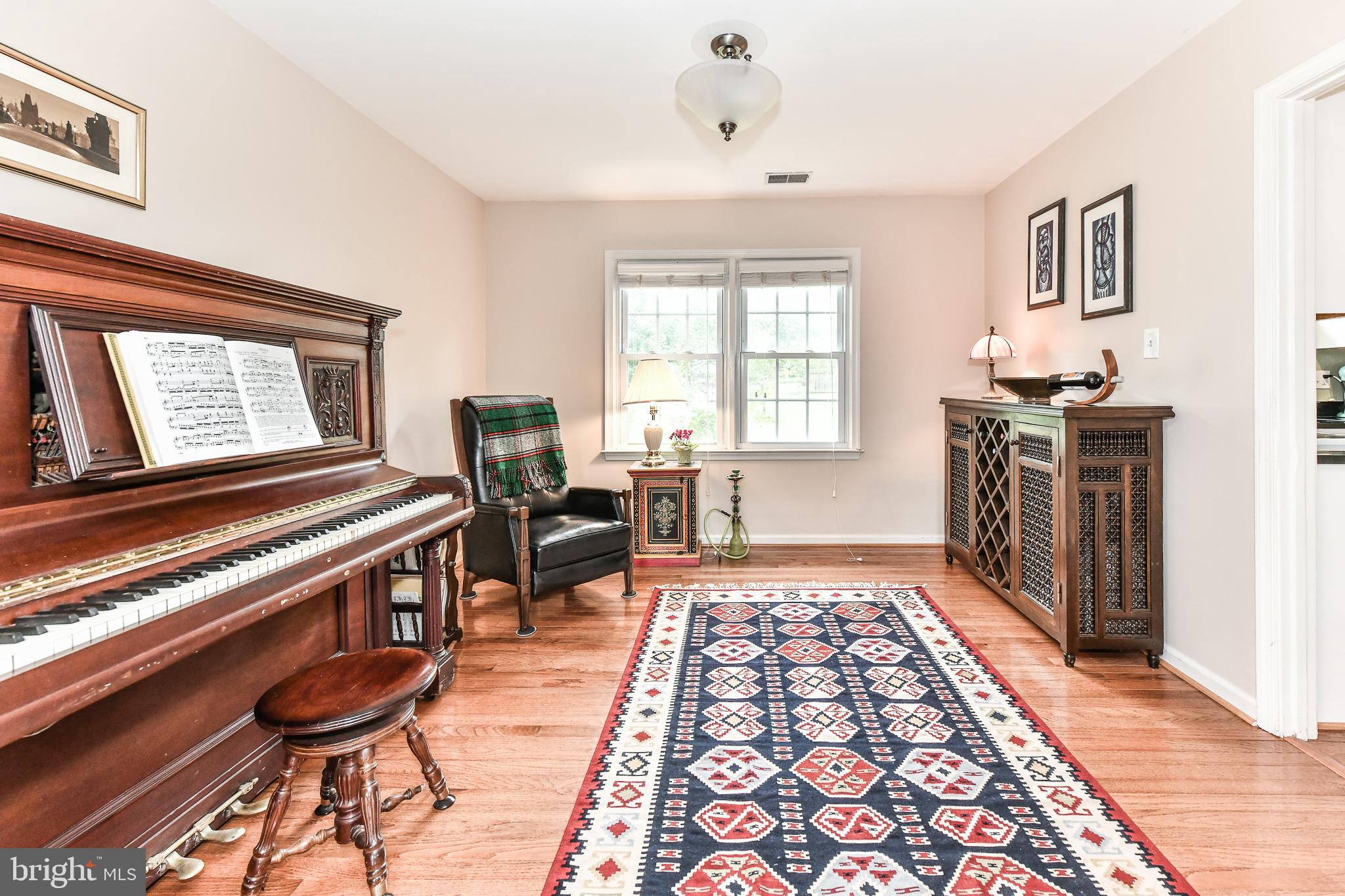 CRESTBROOK - Residential Lease