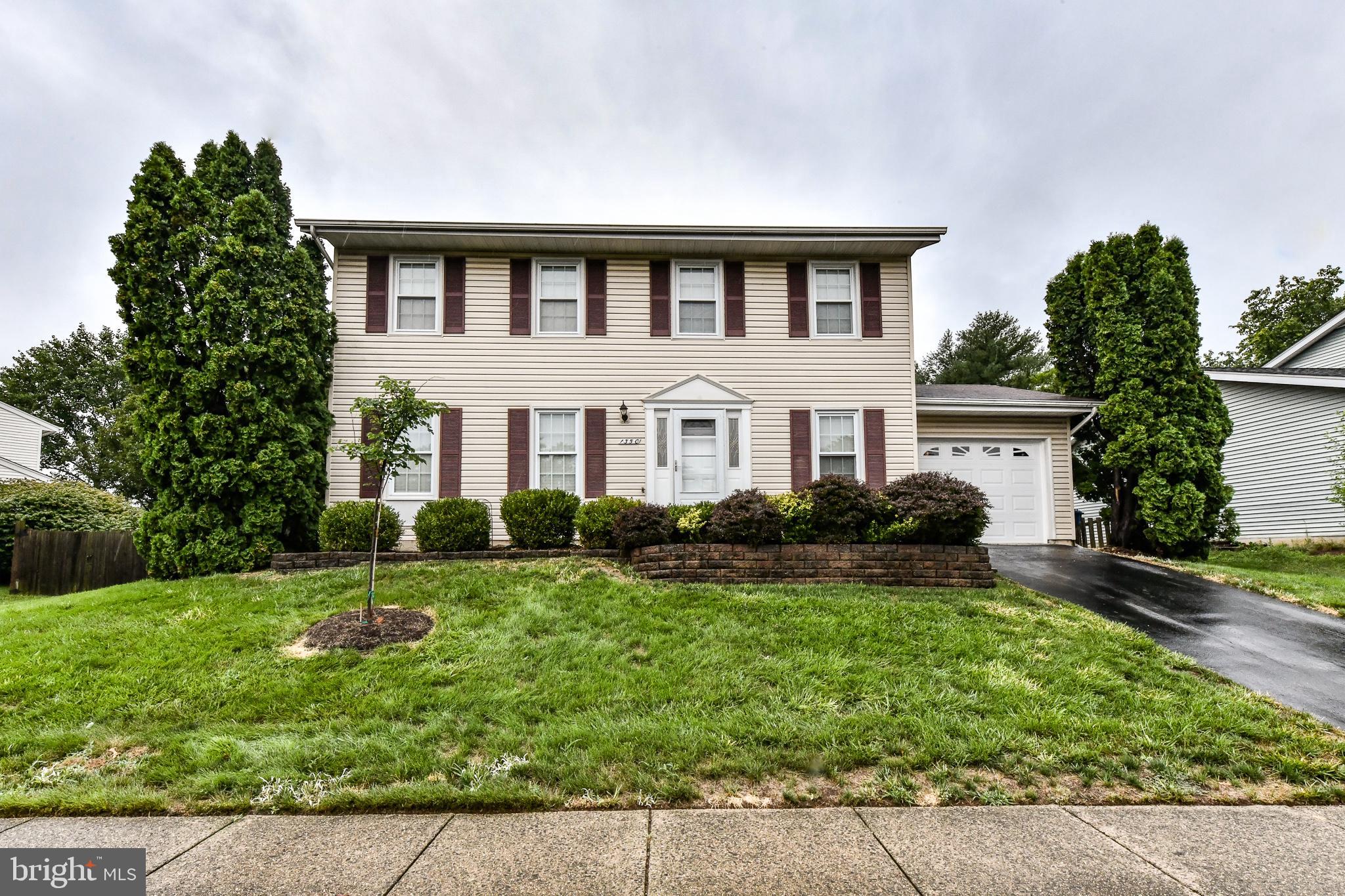 CRESTBROOK - Residential Lease