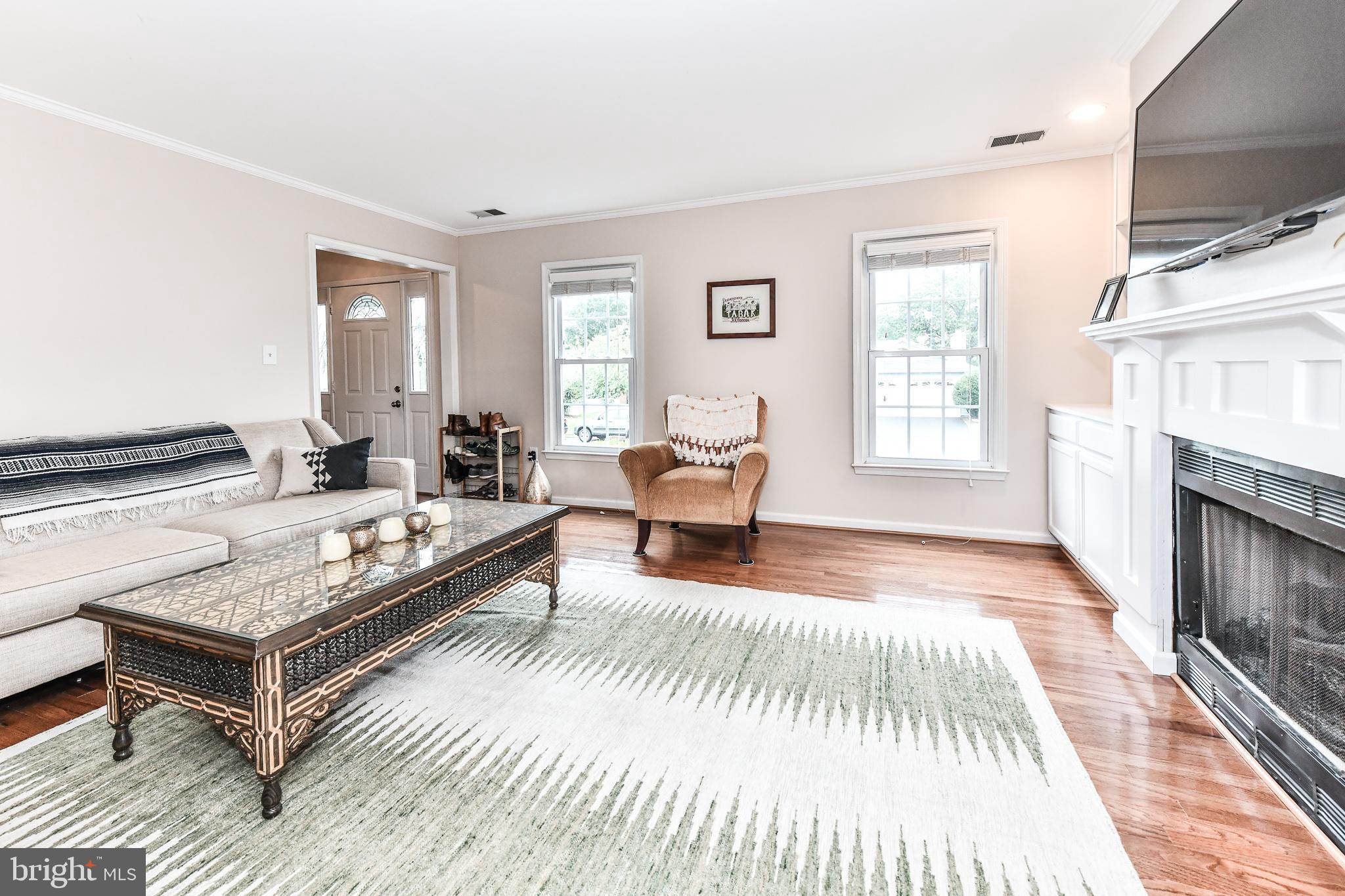 CRESTBROOK - Residential Lease