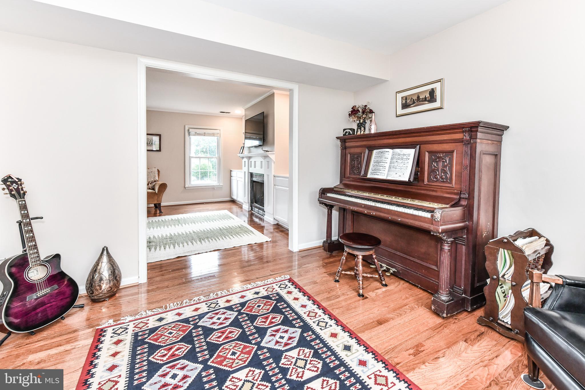 CRESTBROOK - Residential Lease